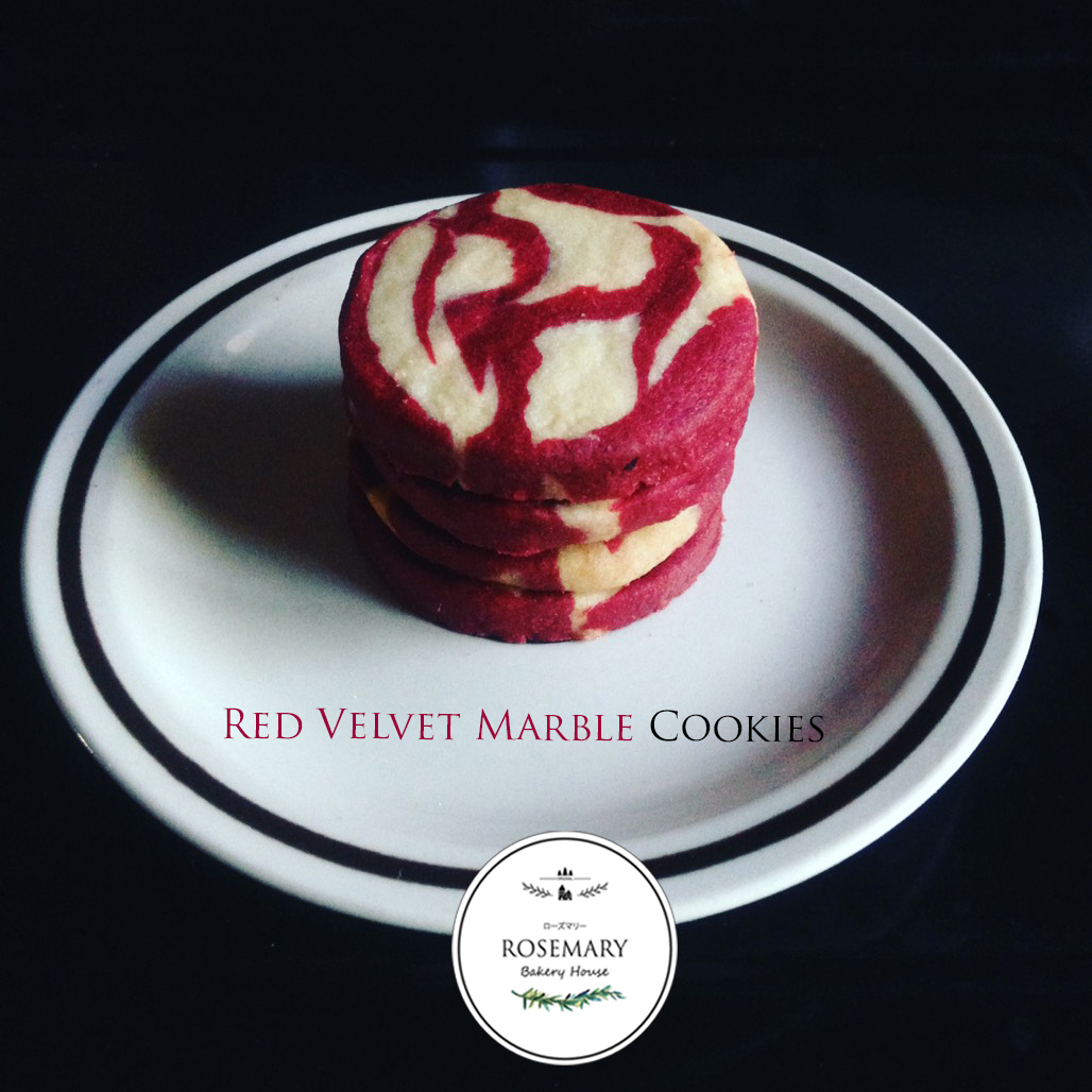 คุ้กกี้เรดเวลเวท มาเบิ้ล Red Velvet Marble Cookies (ราคาต่อชิ้น)