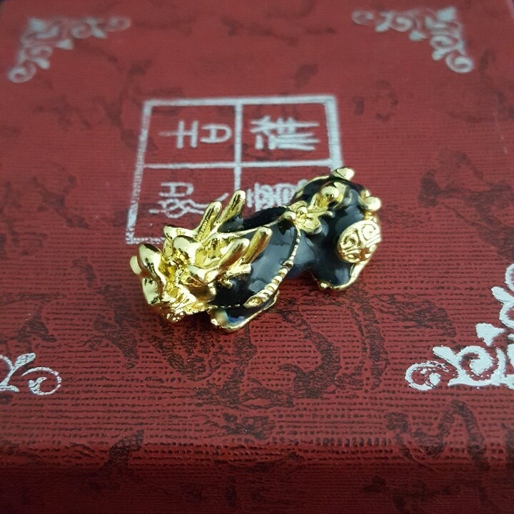 ปี่เซี๊ยะเรียกทรัพย์ ตัวเปล่าสำหรับนำไปร้อยสร้อยข้อมือ ตัวใหญ่ขนาด 3 cm.