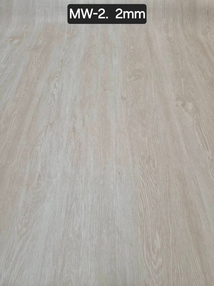 LA LA HOME กระเบื้องยางแบบม้วน PVC รหัส ขาว-นวลลายไม้ กว้าง 2 เมตร ราคาต่อ เมตร