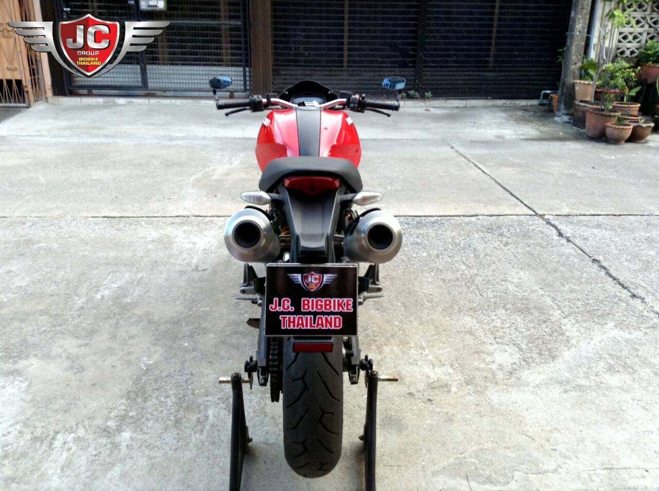 "รถก็โคตรแรง โปรก็ต้องแรง"DUCATI Monster795 เครื่องยนต์ 2 สูบคลาส 800 cc.