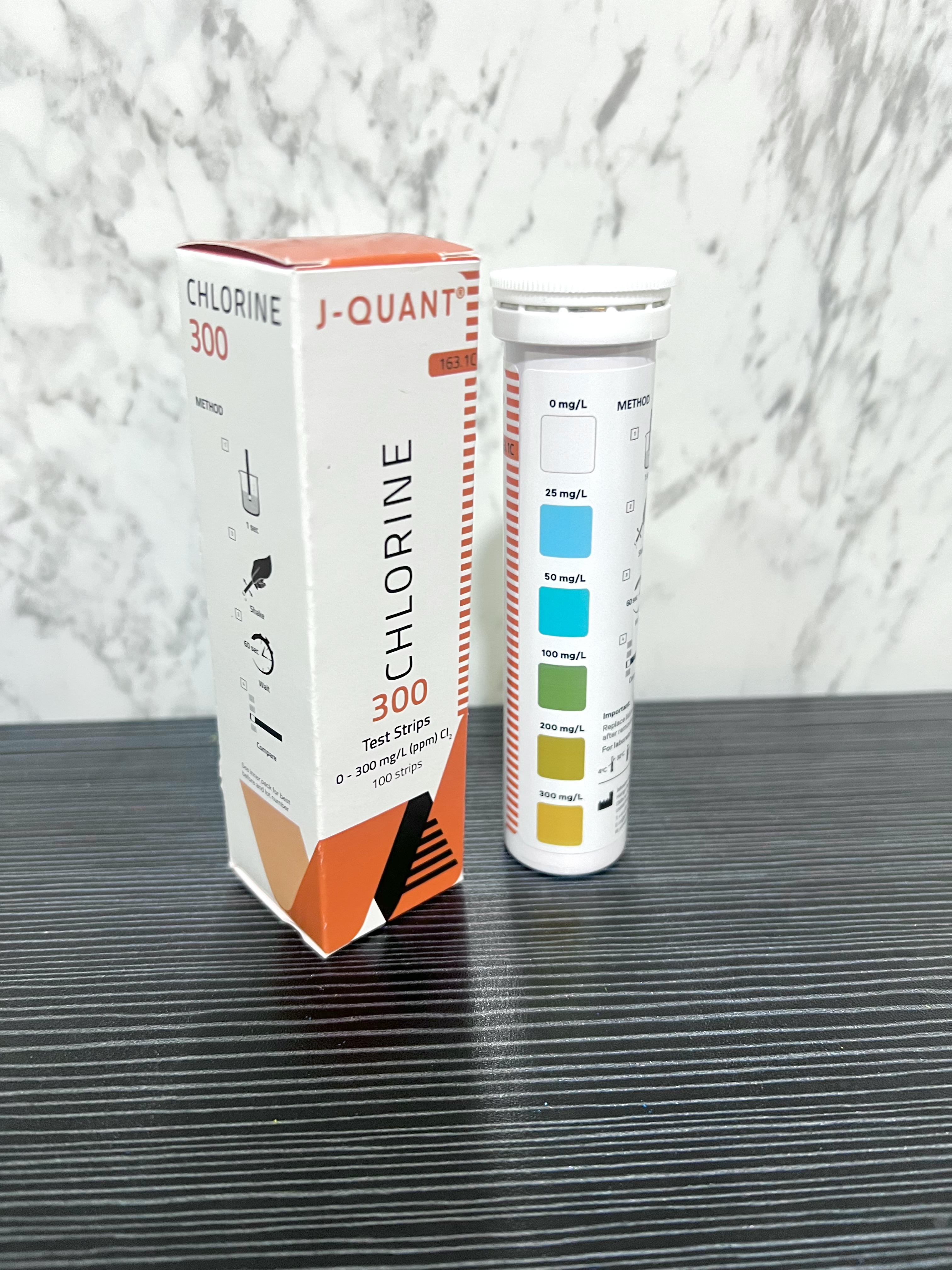 กระดาษทดสอบคลอรีน Chlorine test strip (100 strips/pk)