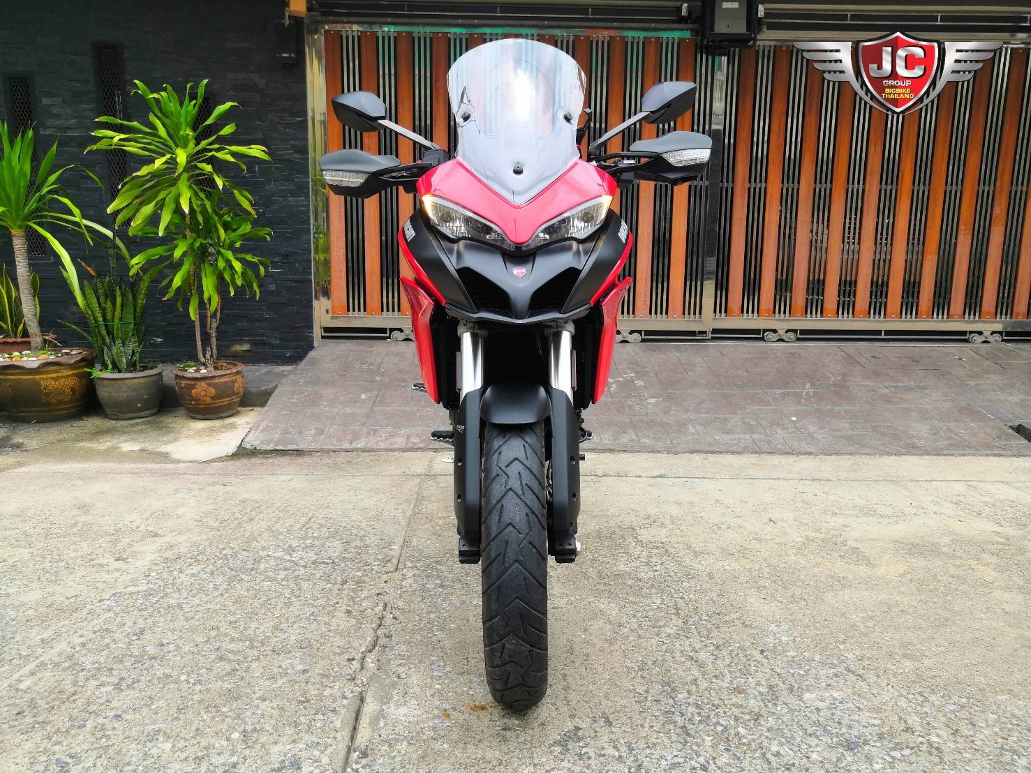 คันนี้พลาดไม่ได้‼️ #𝐃𝐮𝐜𝐚𝐭𝐢 #𝐌𝐮𝐥𝐭𝐢𝐬𝐭𝐚𝐫𝐝𝐚950_Adventure จดปี 2020 ไมล์แท้ 9,𝐱𝐱𝐱 𝐤𝐦