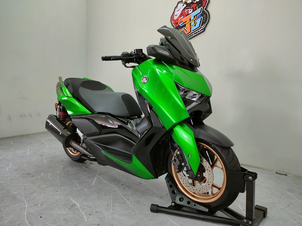 💸 เขียวเหนี่ยวทรัพย์ 💸 All New XMAX300 จดปลายปี2023 ไมล์แท้ 1️⃣พันโล "จัดทรงพร้อมร่อน"