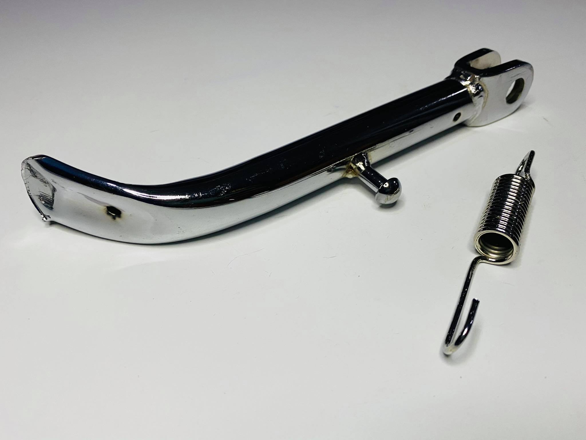 ขาตั้งข้าง+สปริงสแมช rc100 ชุบ แบบเดิม