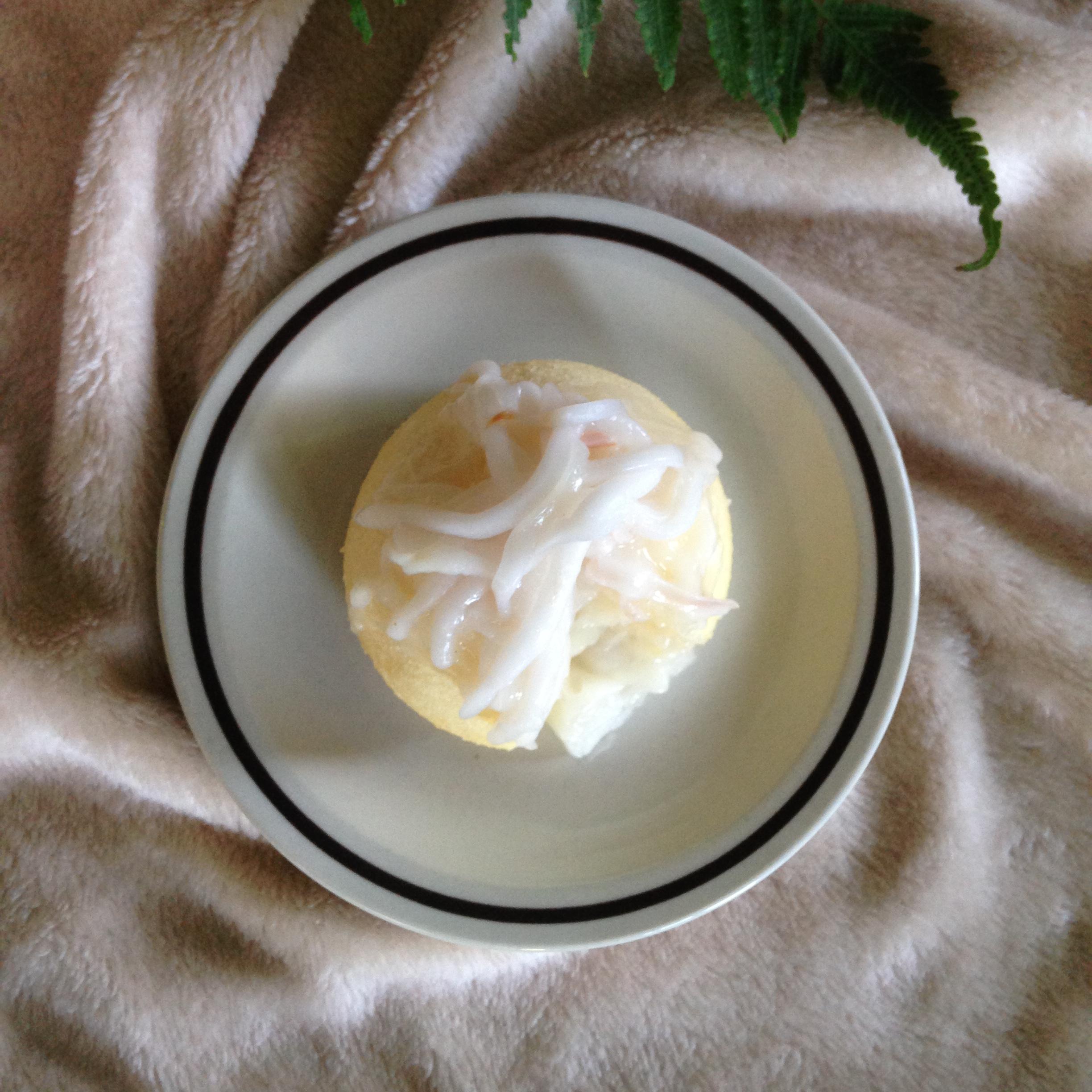 เค้กบอลมะพร้าวอ่อนลาวา Young Coconut Ball Lava Cake