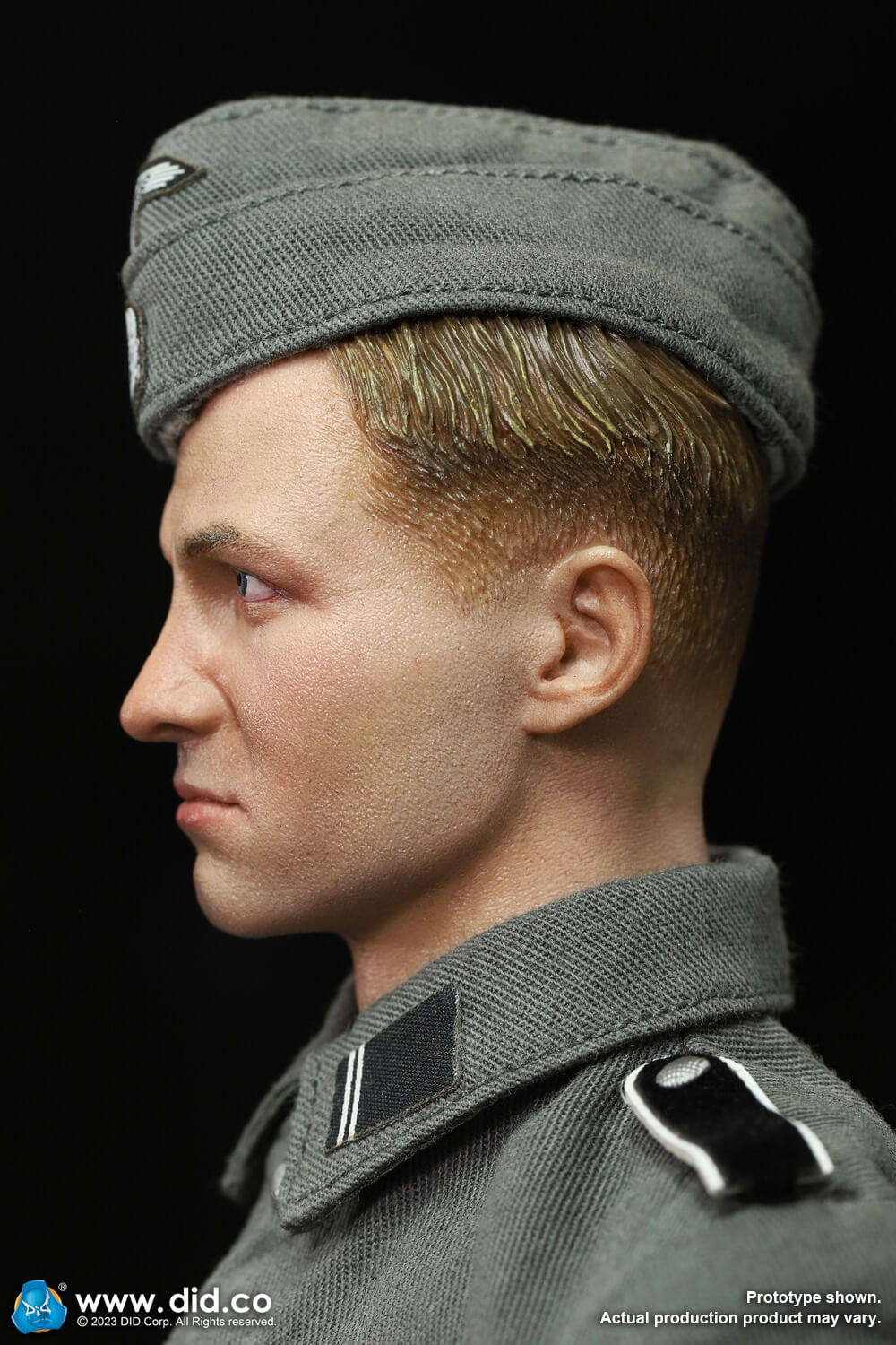 DID D80169 1/6 WWII German 12th SS Panzer Division MG42 Gunner – Otto