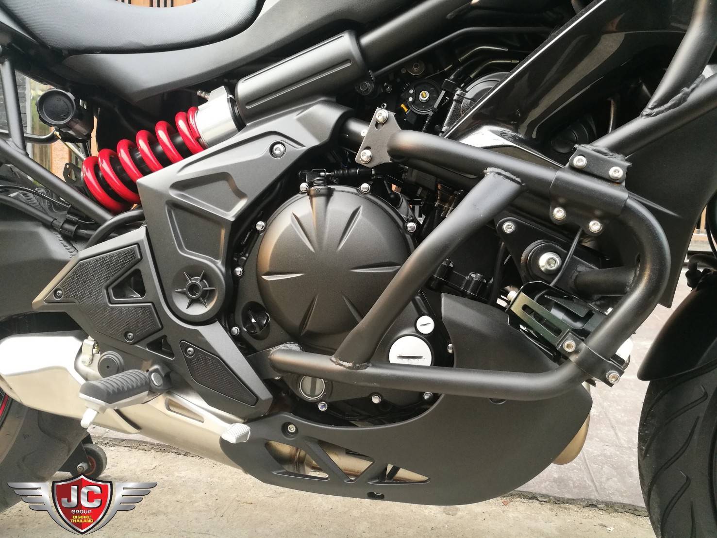 "เหมือนได้รถใหม่ ถูกกว่าเป็นแสน"Versys 650 abs