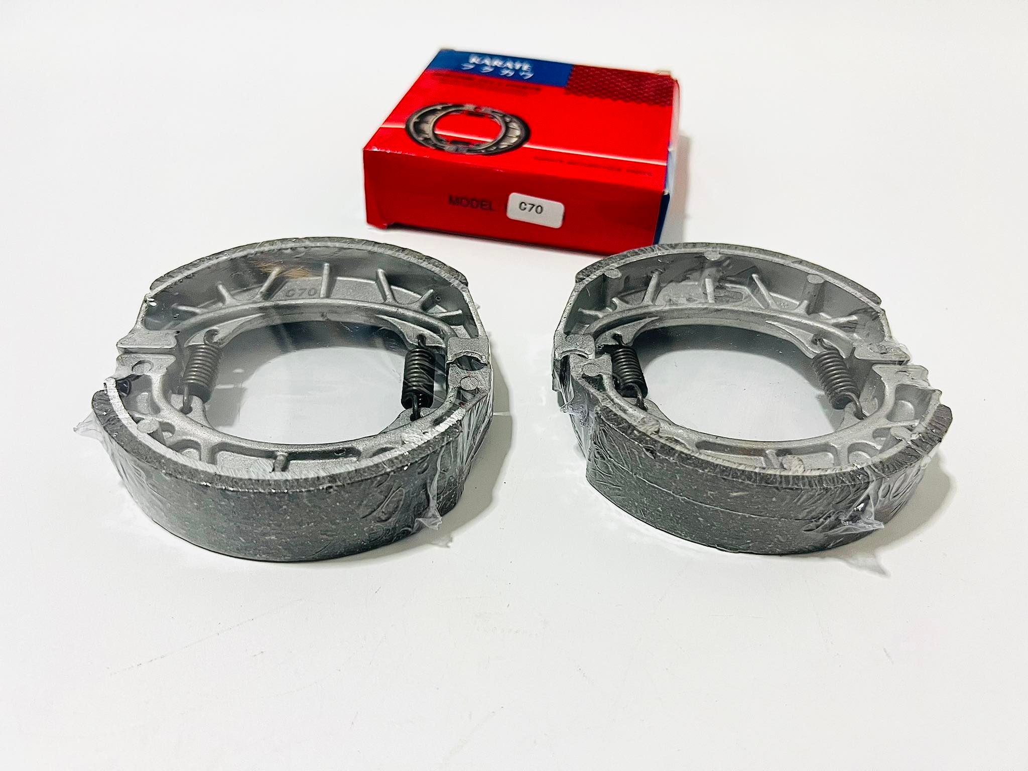 ผ้าเบรคc70 ผ้าเบรคซี70 ตรงรุ่น 1 คู่ L9