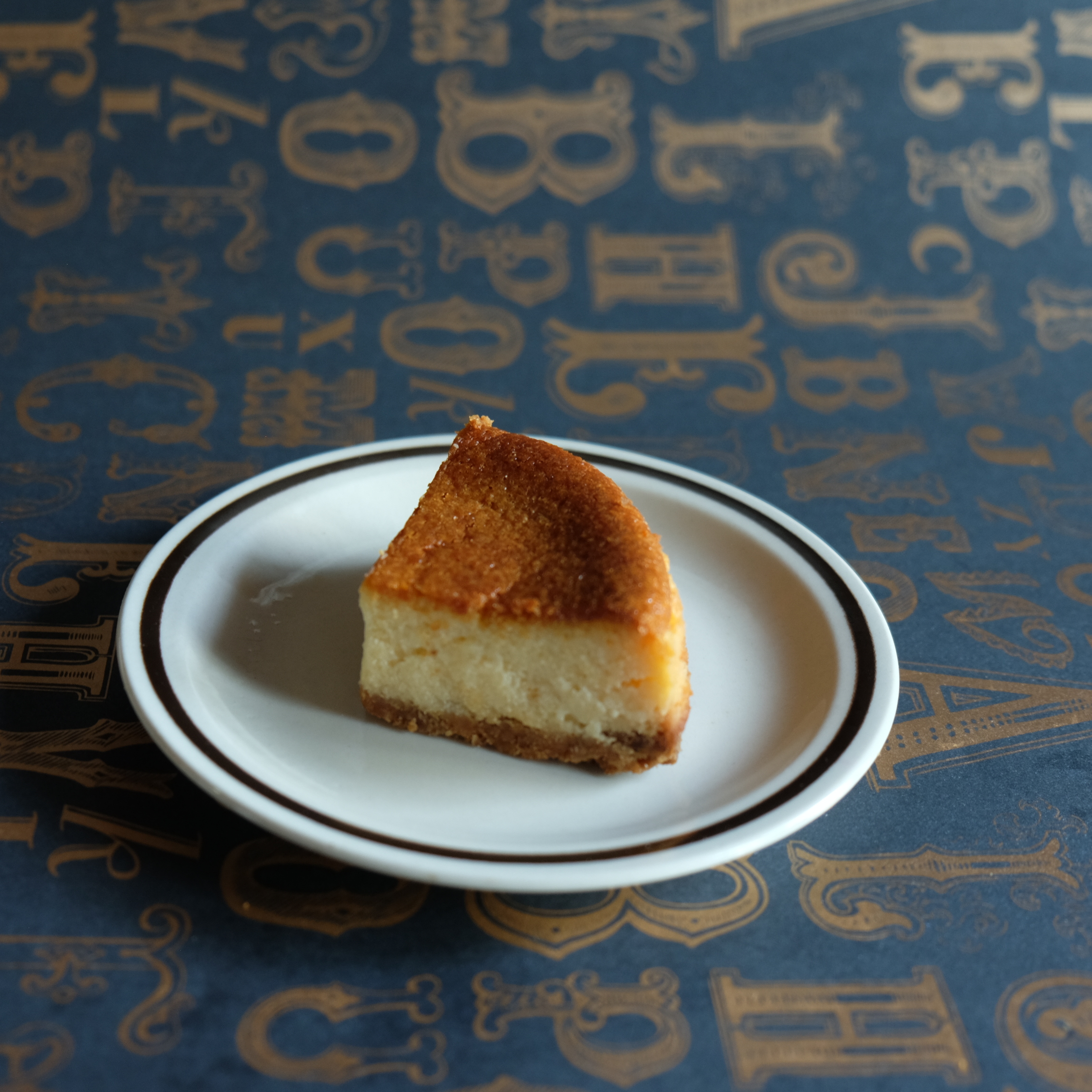 นิวยอร์กชีสเค้ก / NEW YORK CHEESECAKE (เค้กชิ้น)