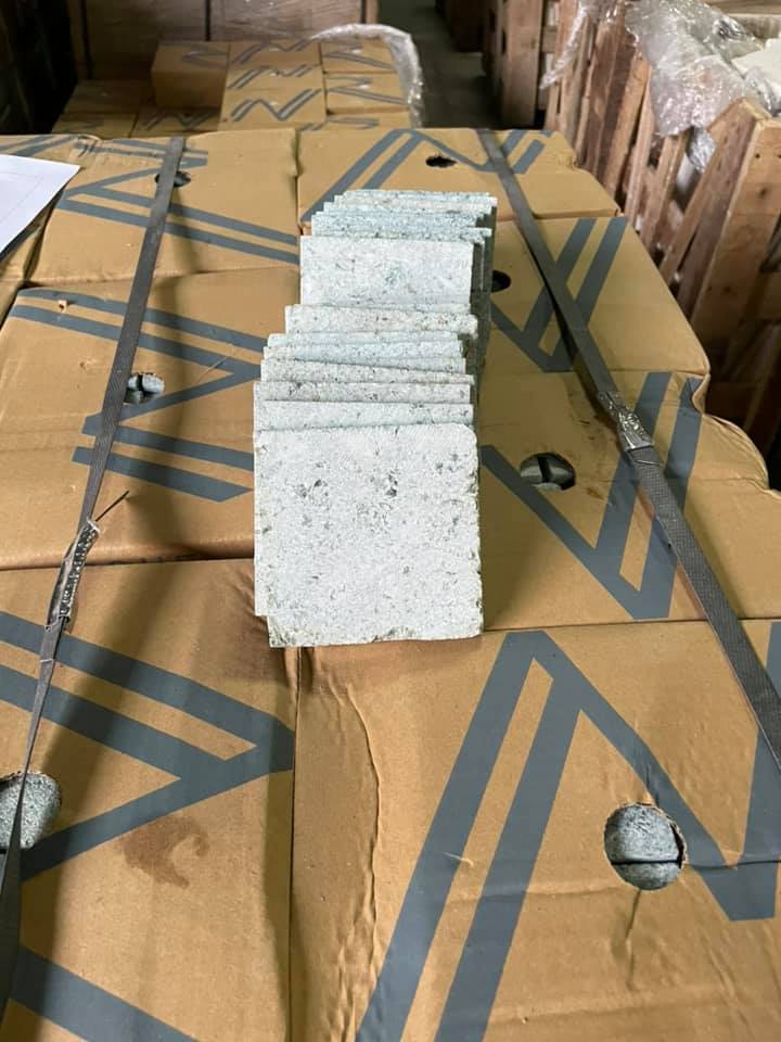 หินปูสระว่ายน้ำ Green Sukabumi เกาะพงัน จ.สุราษฏร์ธานี