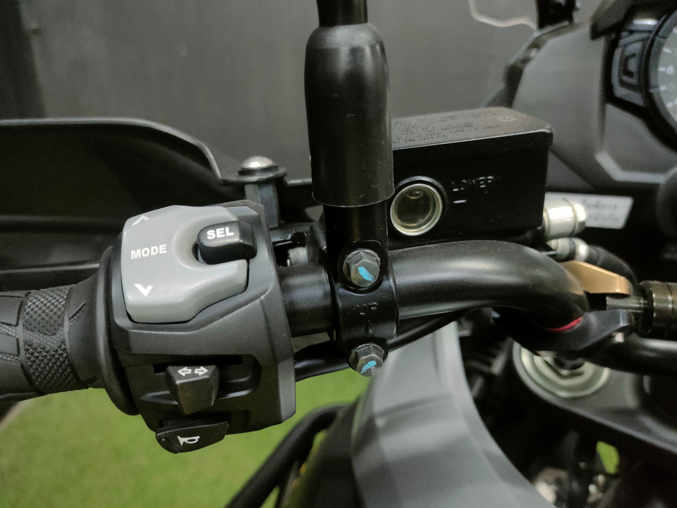 🔥โปรเสื้อยืดคอกลม🔥 ออกรถแค่ 99 บาท เอาใจสาย Touring‼️ #Vstrom1000 abs รถปี 18 มือเดียวพร้อมใช้