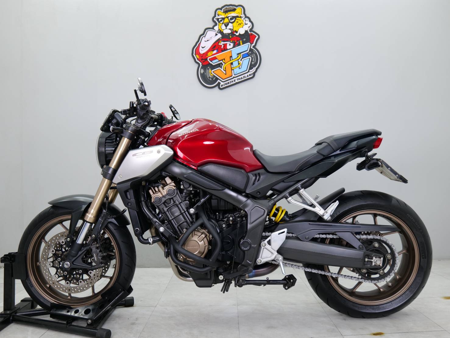 ทรงดีพิมพ์นิยม...พร้อมร่อน💨 HONDA CB650R ปี2019 ❌️ ร้าน นี้ ไม่ กรอ ไมล์ ❌️