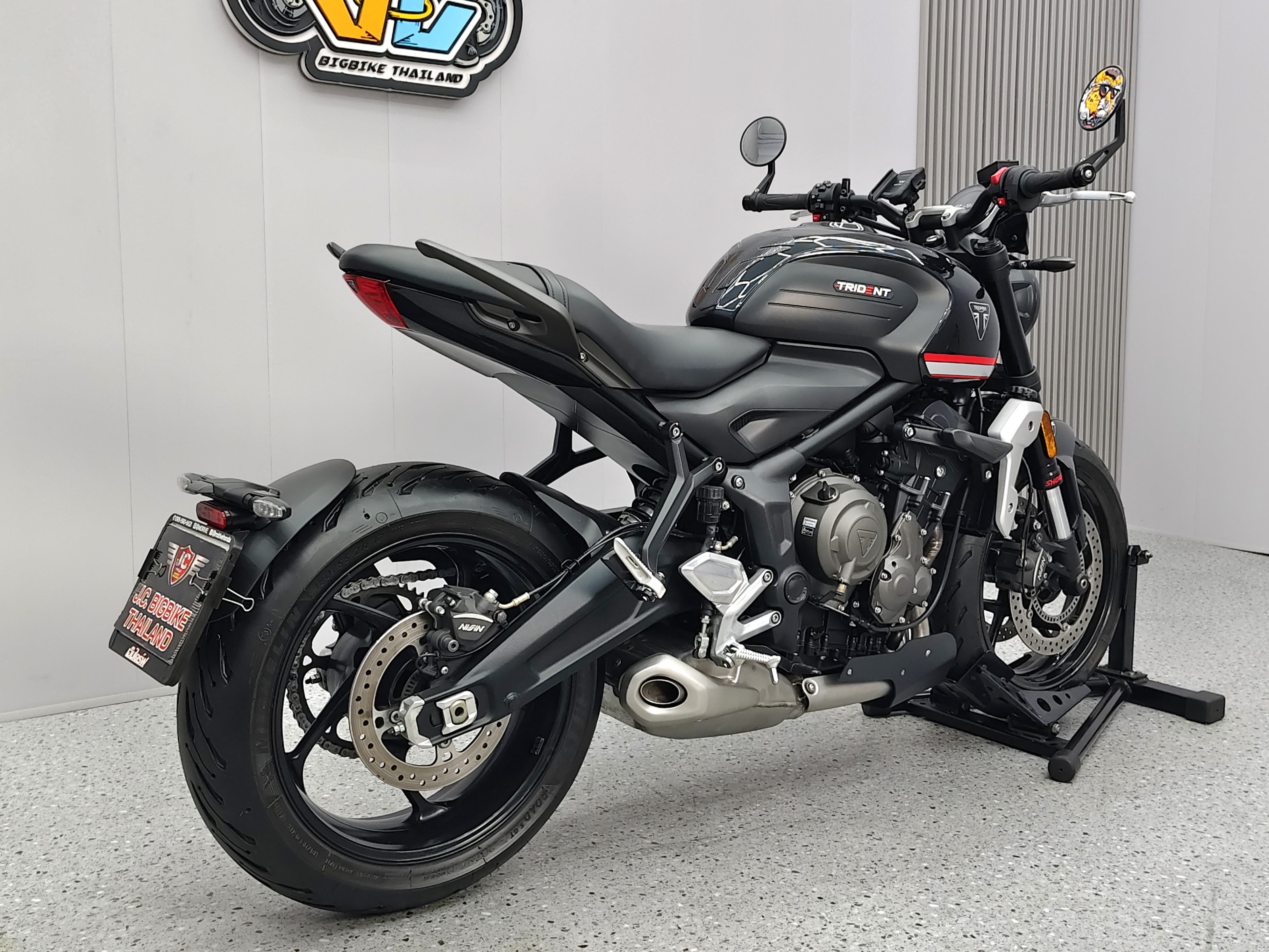 ขี่ดีคล่องตัว TRIUMPH TRIDENT660 ปี 2021 รถสวยวิ่งน้อยโปรโมชั่นโดนๆ