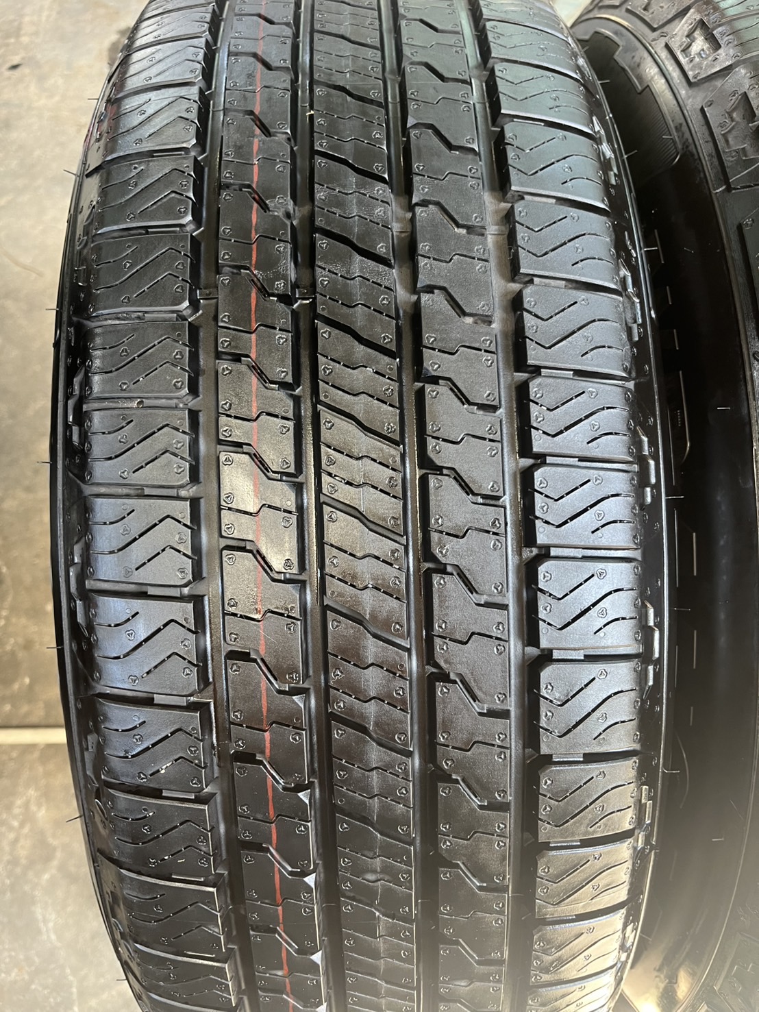 ✨ล้อแม็กพร้อมยางใหม่ป้ายแดง✨Ford Next-Gen Sport ขอบ 18 ดำหน้าเงา💖ใหม่กริ๊บ💖