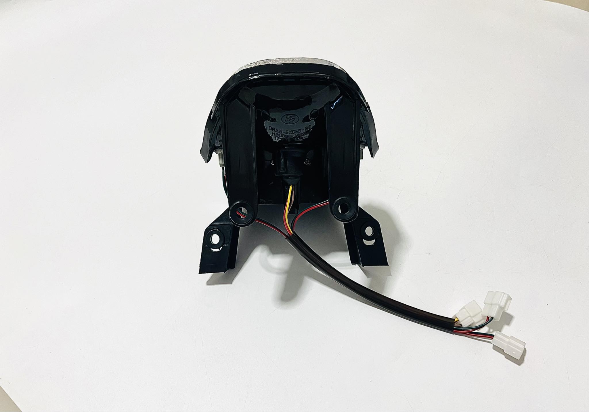 บังโคลนท้ายดรีม99 (เฉพาะฐาน) บน