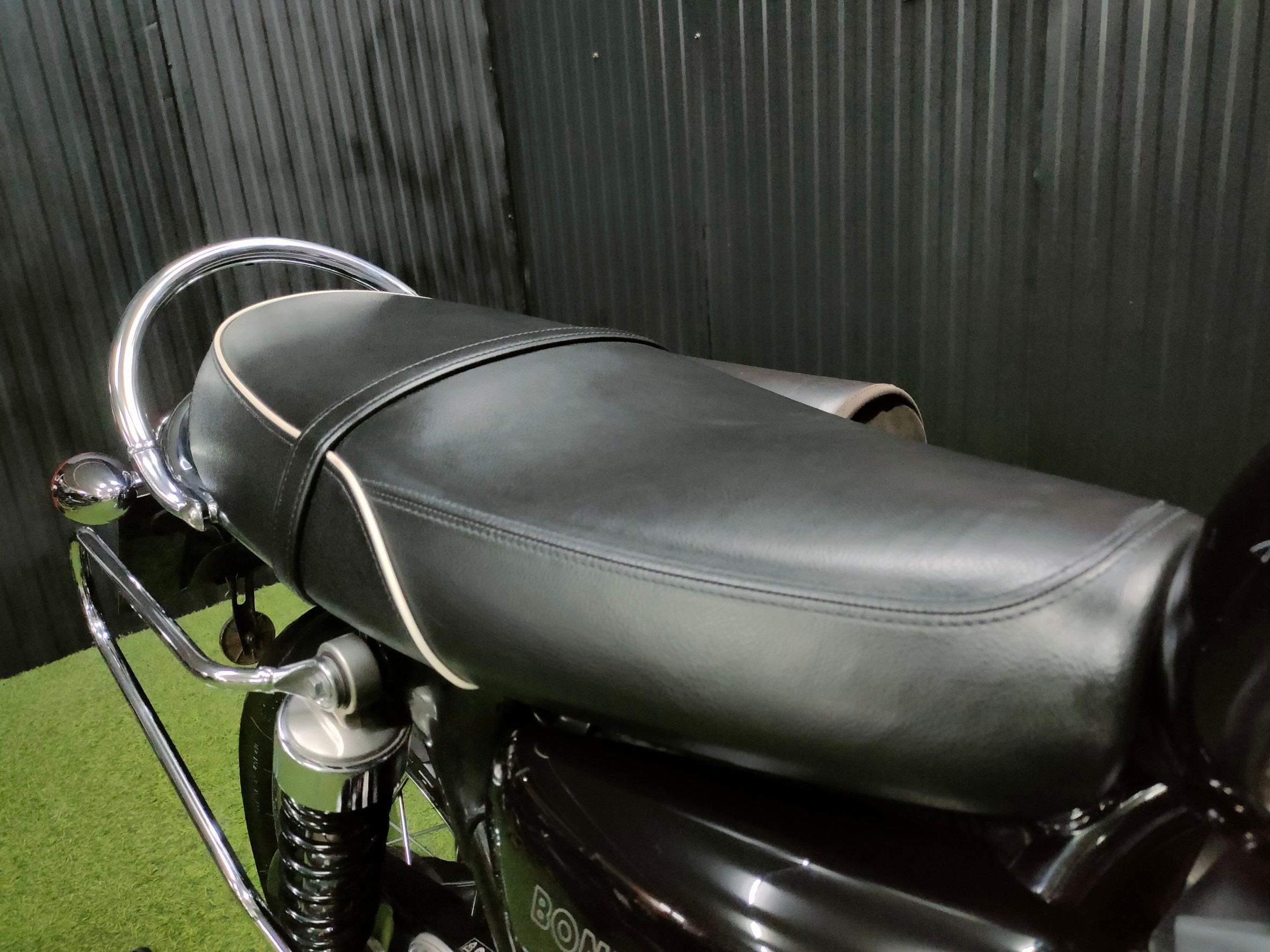 โอ้ว‼️ของแต่งเพียบเลยคันนี้....🔥TRIUMPH BONNEVILLE T100 Classic 🔥 รถปลายปี 2017 รถสวยพร้อมใช้พร้อมโปร "โจร500⁉️"