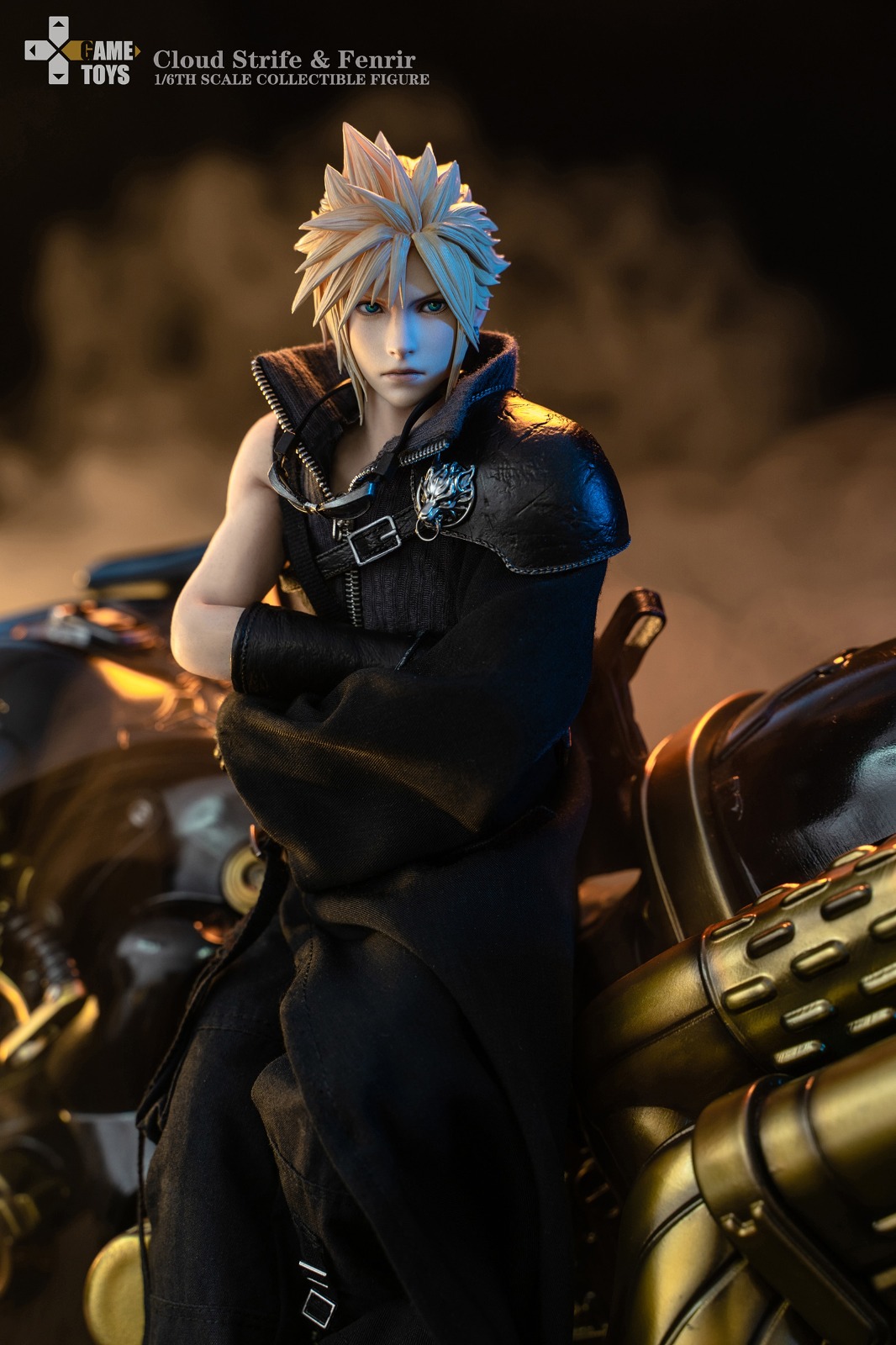 GAME TOYS GT-006C 1/6 Cloud Strife & Fenrir