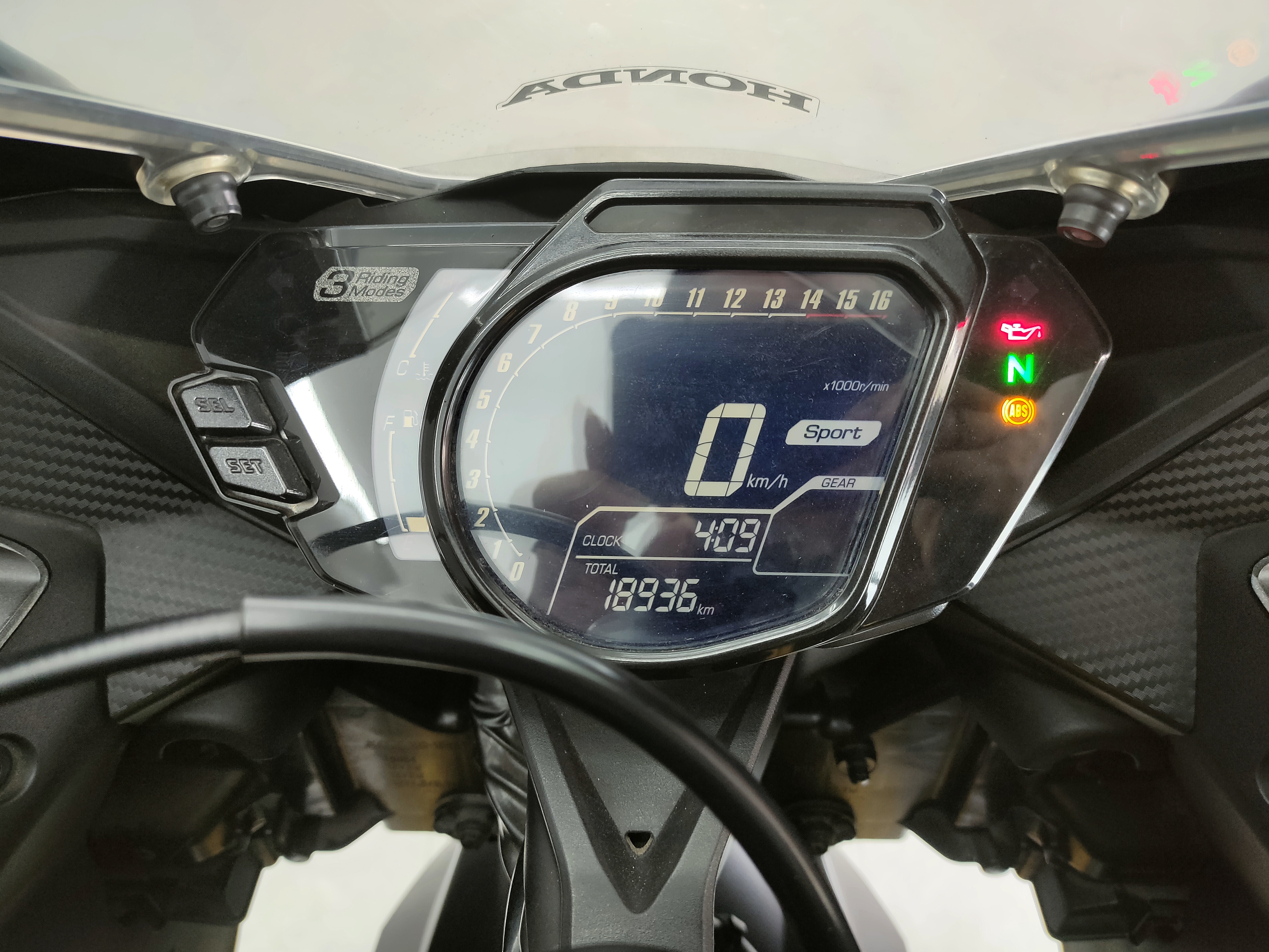 ❌️ ร้าน นี้ ไม่ กรอ ไมล์ ❌️ HONDA CBR250RR ปี 2021 โมเดล 2018 อ๊อปชั่นจัดจ้าน 💥Made in Japan เล็กพริกขี้หนู❗❗