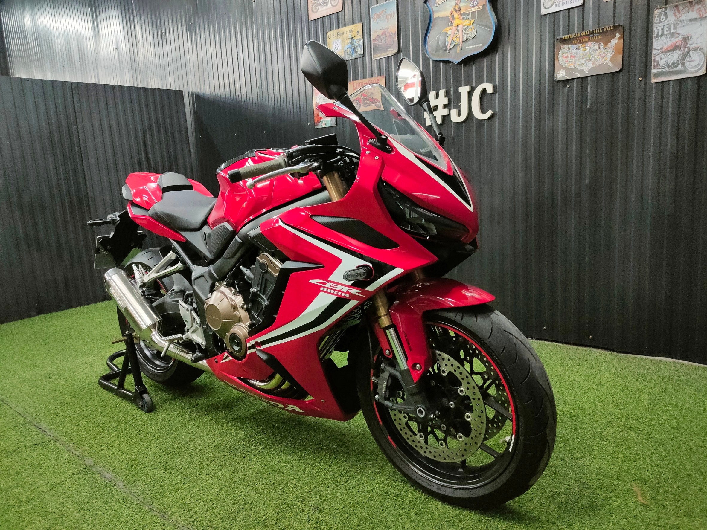 อ๊อปชั่น....ตัวแรง/ตัวแพง ราคาโคตรโดนเลยทีเดียว‼️ HONDA CBR650R ปลายปี19 🔥 ชุดแต่ง Furious Edition 🔥 นอนห้องแอร์นะจ๊ะ 🤗