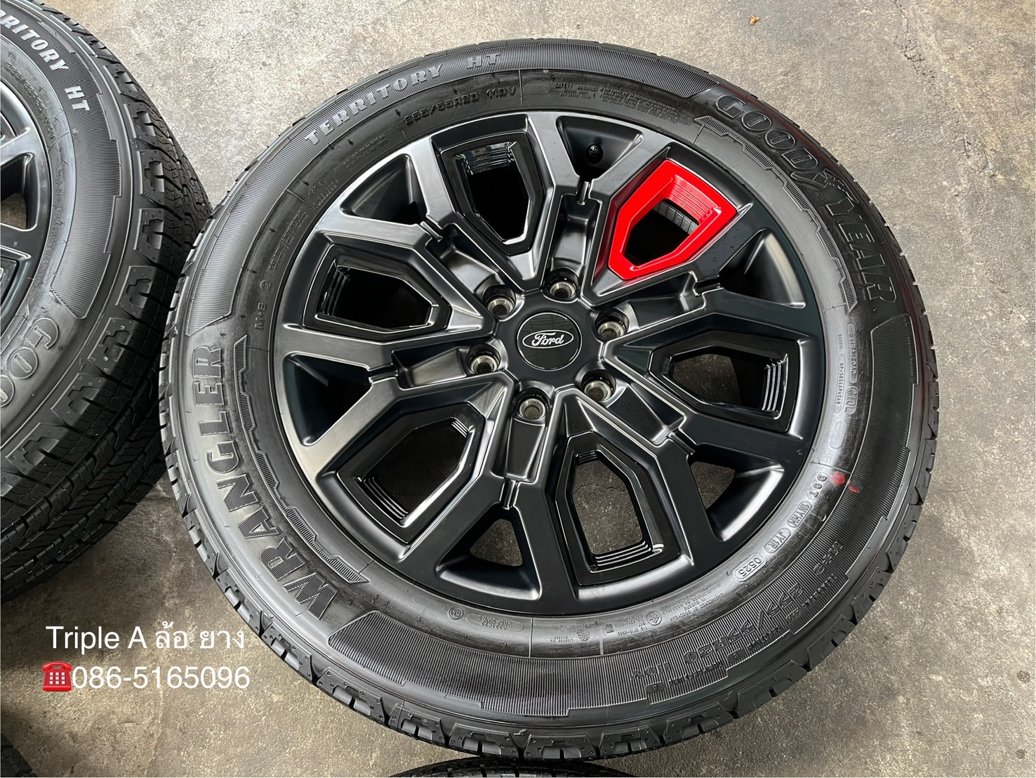 💥ปี25💥✨ล้อแม็กพร้อมยางใหม่ป้ายแดง✨Ford Ranger Stormtrak ขอบ 20 ดำก้านแดง💖ใหม่กริ๊บ💖