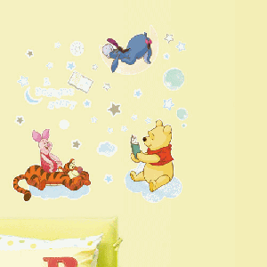 DS-58362 สติ๊กเกอร์เรืองแสง Wall Sticker Pooh & friend Glow in the dark 50x70 cm.