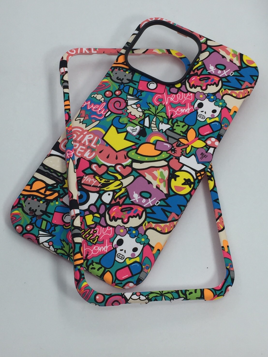 เคสคูทิส(Kutis)เคสไอโฟน13PROmax(ลายStreet)มาใหม่ เคสประกบหน้า-หลัง เคสเรืองแสง เคสลายวินเทจ ร้านSuperhero Klongthom