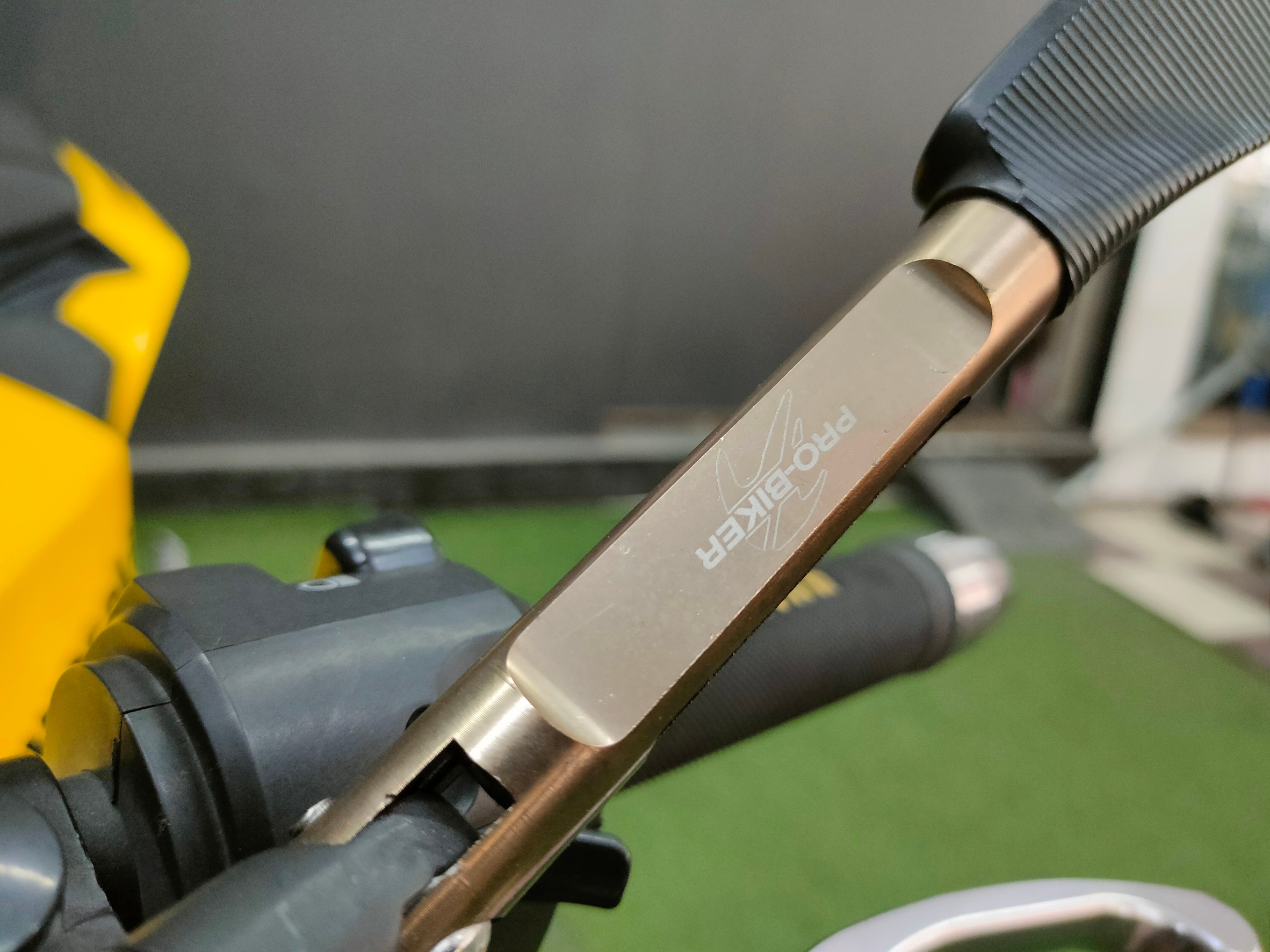 จี๊ดเลย‼️ สีนี้ 🤗 KAWASAKI Z300 จดกลางปี 2015 ใครหัดขับ มาจัดไปเลยจ้า 🤘