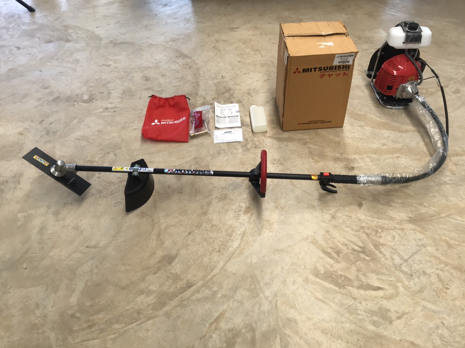 เครื่องตัดหญ้าข้ออ่อน TU-43 MITSUBISHI(ฟรีค่าจัดส่ง)