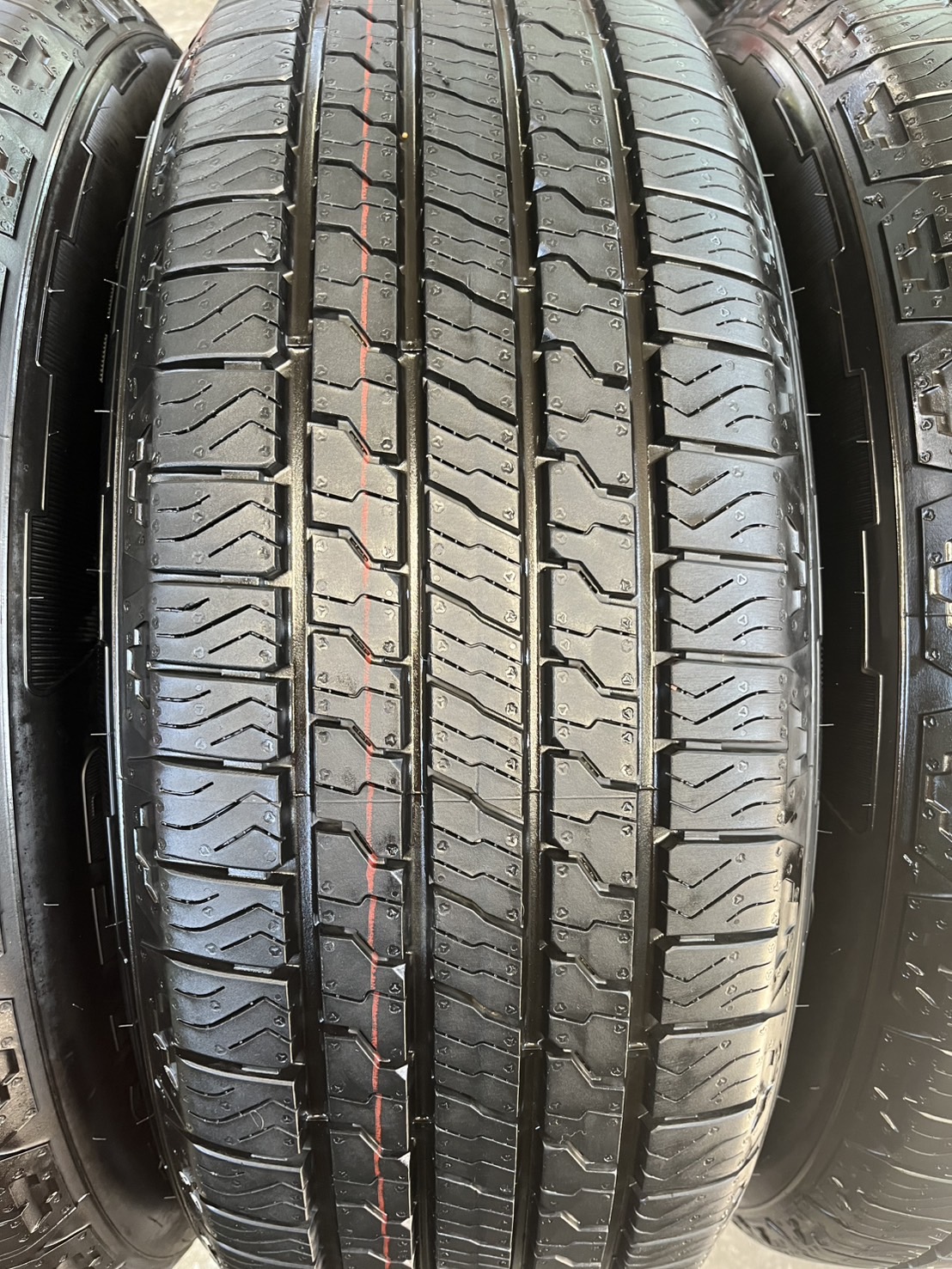 ✨ล้อแม็กพร้อมยางใหม่ป้ายแดง✨Ford Everest รุ่นใหม่ล่าสุด ขอบ 18♨️ปี 24♨️💖ใหม่กริ๊บ💖