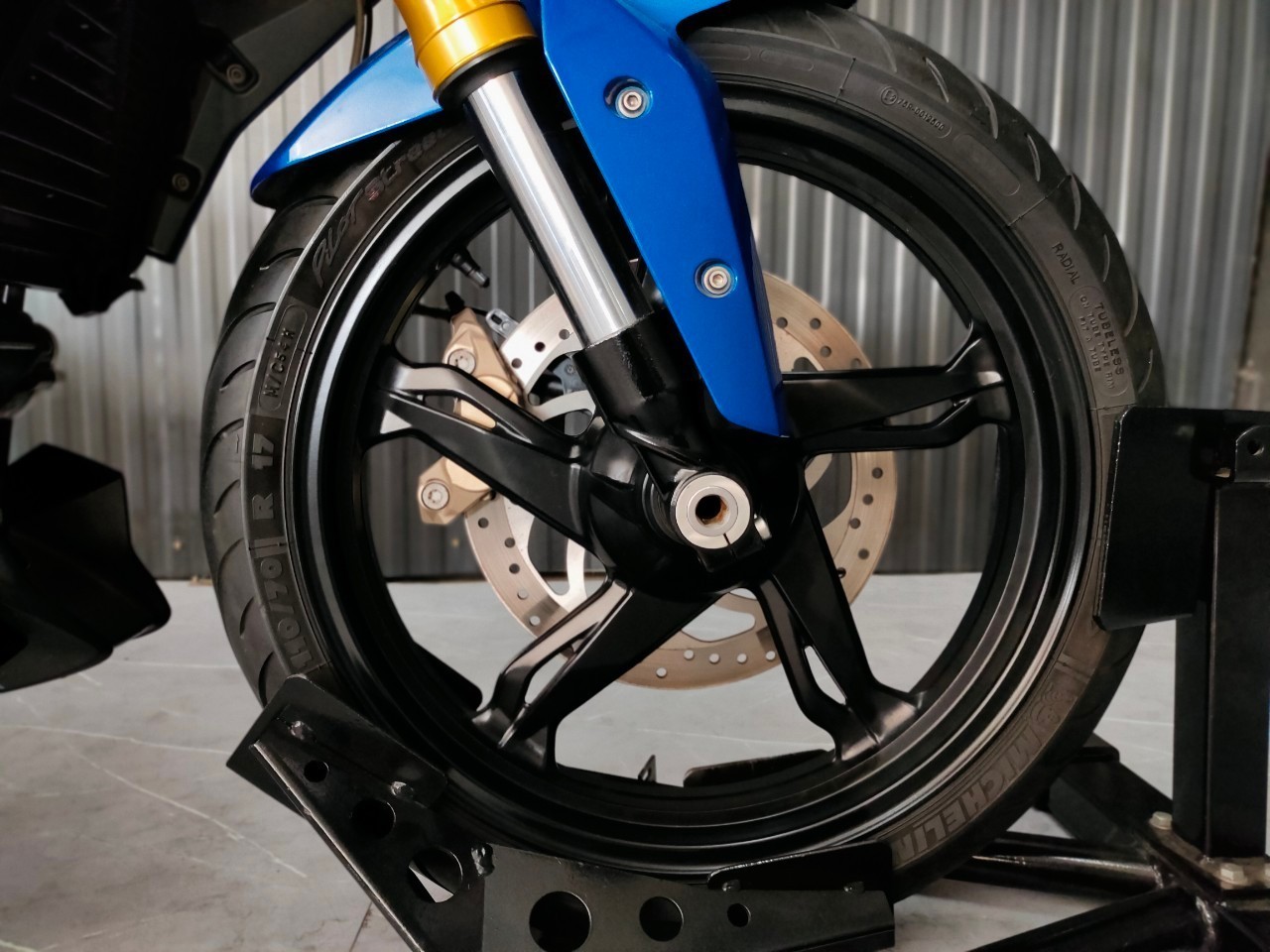 😎 แบรนหรูดูดีค่ายใบพัด BMW G310R จดปี 2018 ✨สายจอดที่แท้ทรู✨