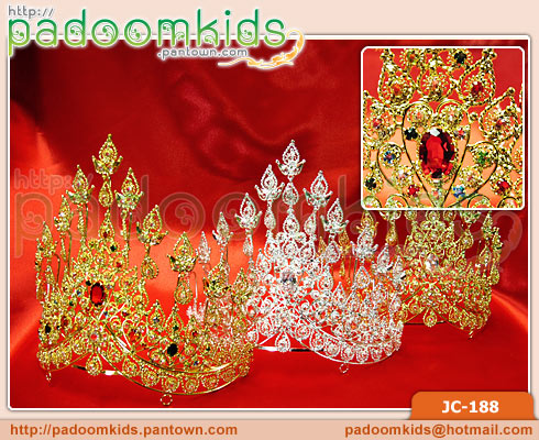 มงกุฎตัวหนอนพลอยใหญ่