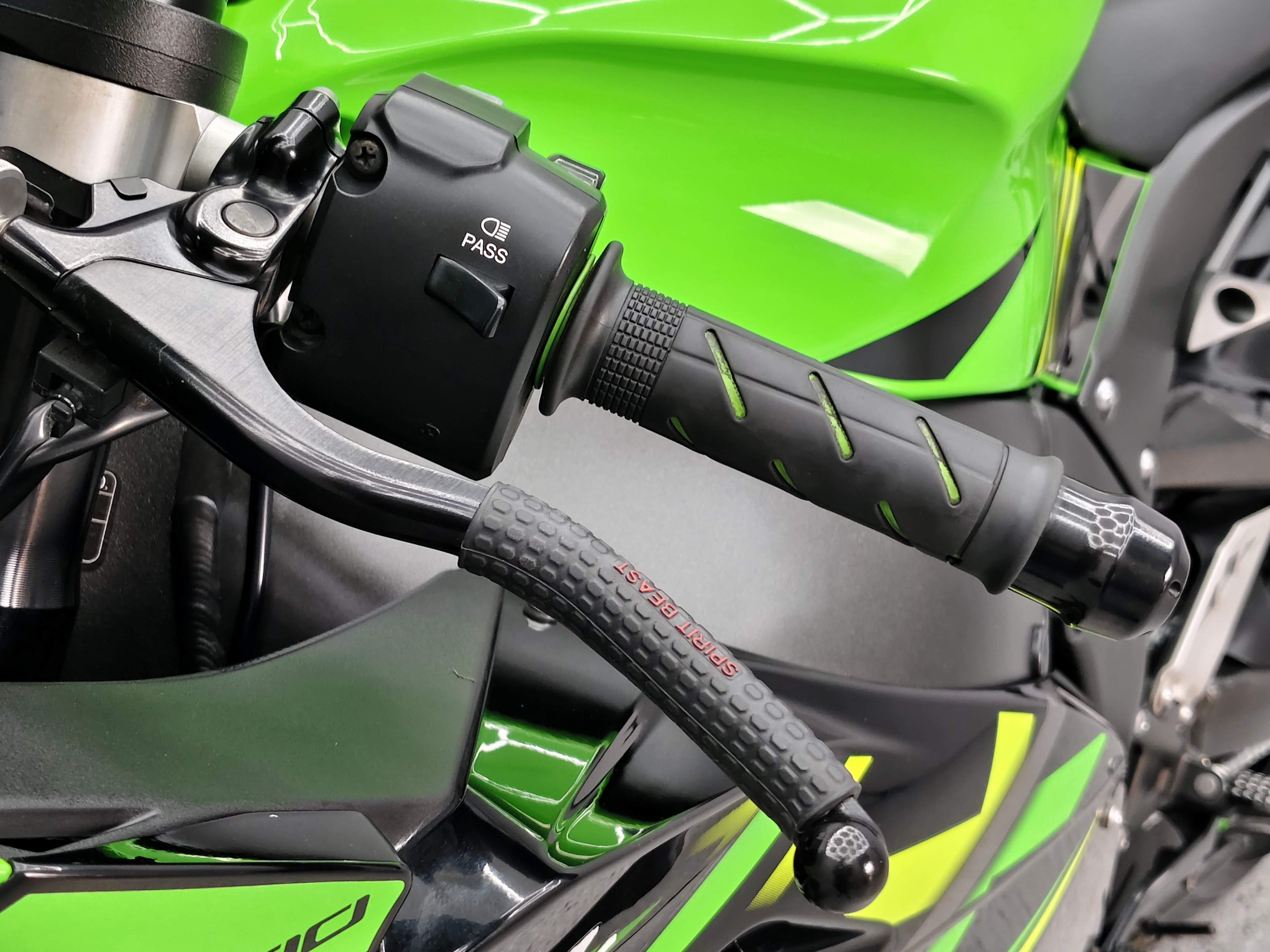 ❌️ ร้าน นี้ ไม่ กรอ ไมล์ ❌️ ฝาแดงเค้าว่าแรงส์จัด 💥 KAWASAKI ZX10R (ฝาแดง) จดปี 2020 โมเดล18 🚩 มือแรกไมล์น้อยจ้า