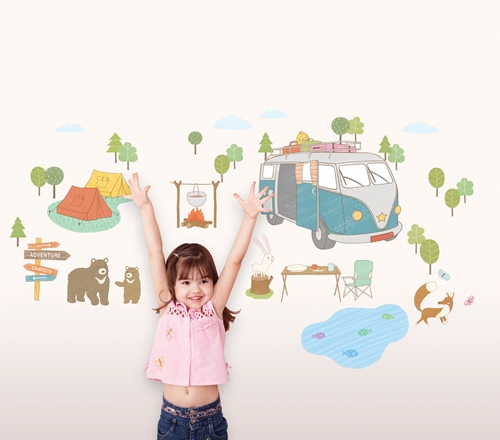 KR-0082 Wall Sticker วอลล์สติ๊กเกอร์แต่งผนังลาย Advanture bus ขนาดแผ่น 50 x 70 cm