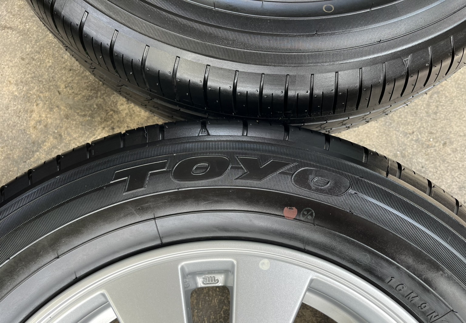 ✨ล้อแม็กพร้อมยางป้ายแดง✨5รู114 Nissan Serena รุ่นใหม่ล่าสุด ขอบ 15💖ใหม่กริ๊บ💖