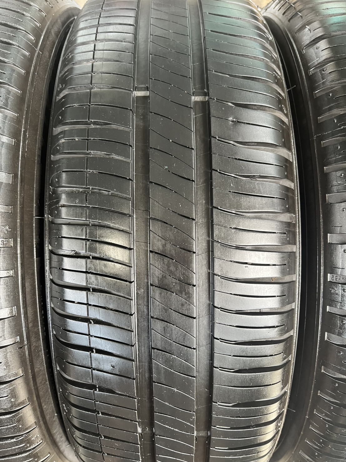 ✨ล้อแม็ก✨Mazda 2 Skyactiv ขอบ 15 สีเทาดำ พร้อมยาง 185-65-15 Michelin🌟ปี 23🌟