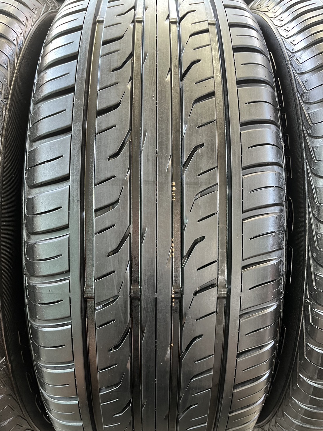 ✨ยางน้องๆป้ายแดง✨265-50-20 Dunlop♨️ปี24♨️สวยกริ๊บ🚘เหมาะสำหรับ รถกระบะตัวสูง และ SUV ทุกรุ่น