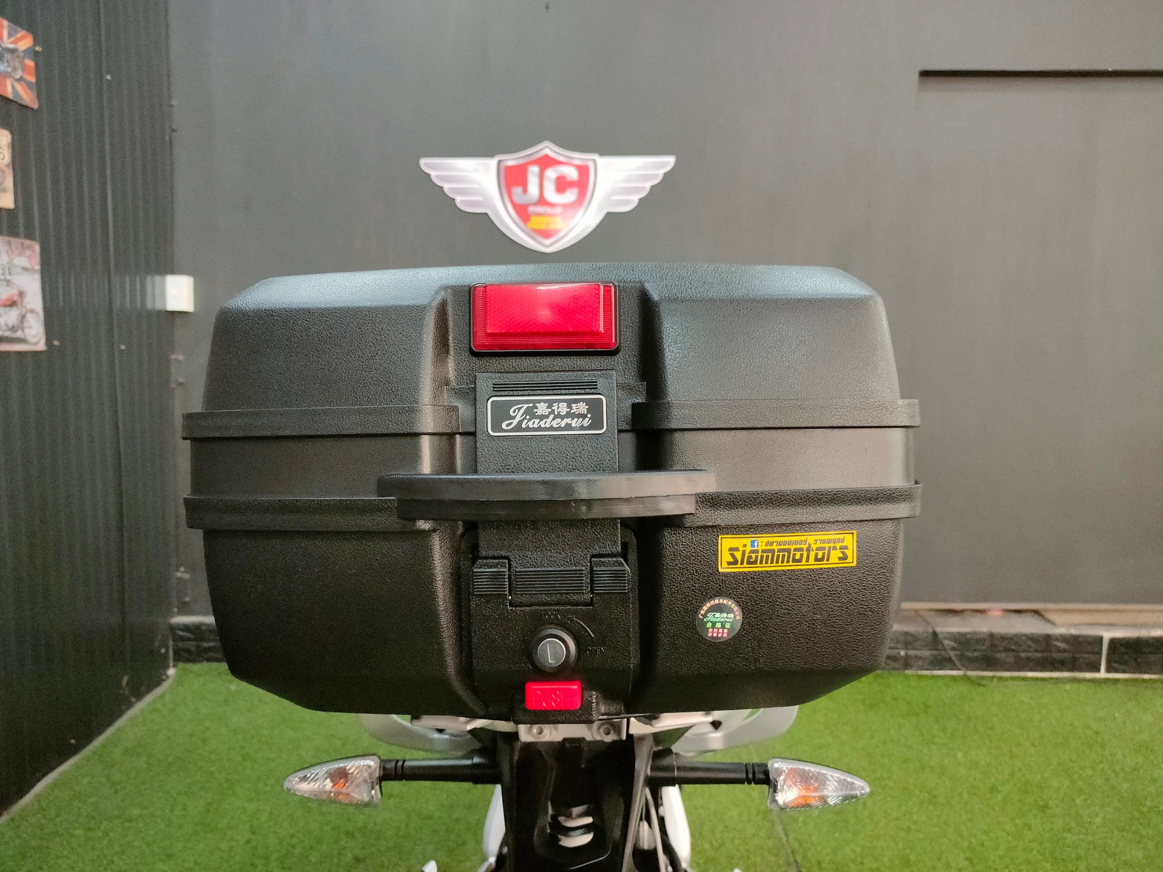 "จะออกรถใหม่...แวะดูคันนี้ก่อน" 😘 BMW G310r ปี 2021 model2019 สภาพนางฟ้าจ๋า ✨ สายจอด2พันโล‼️