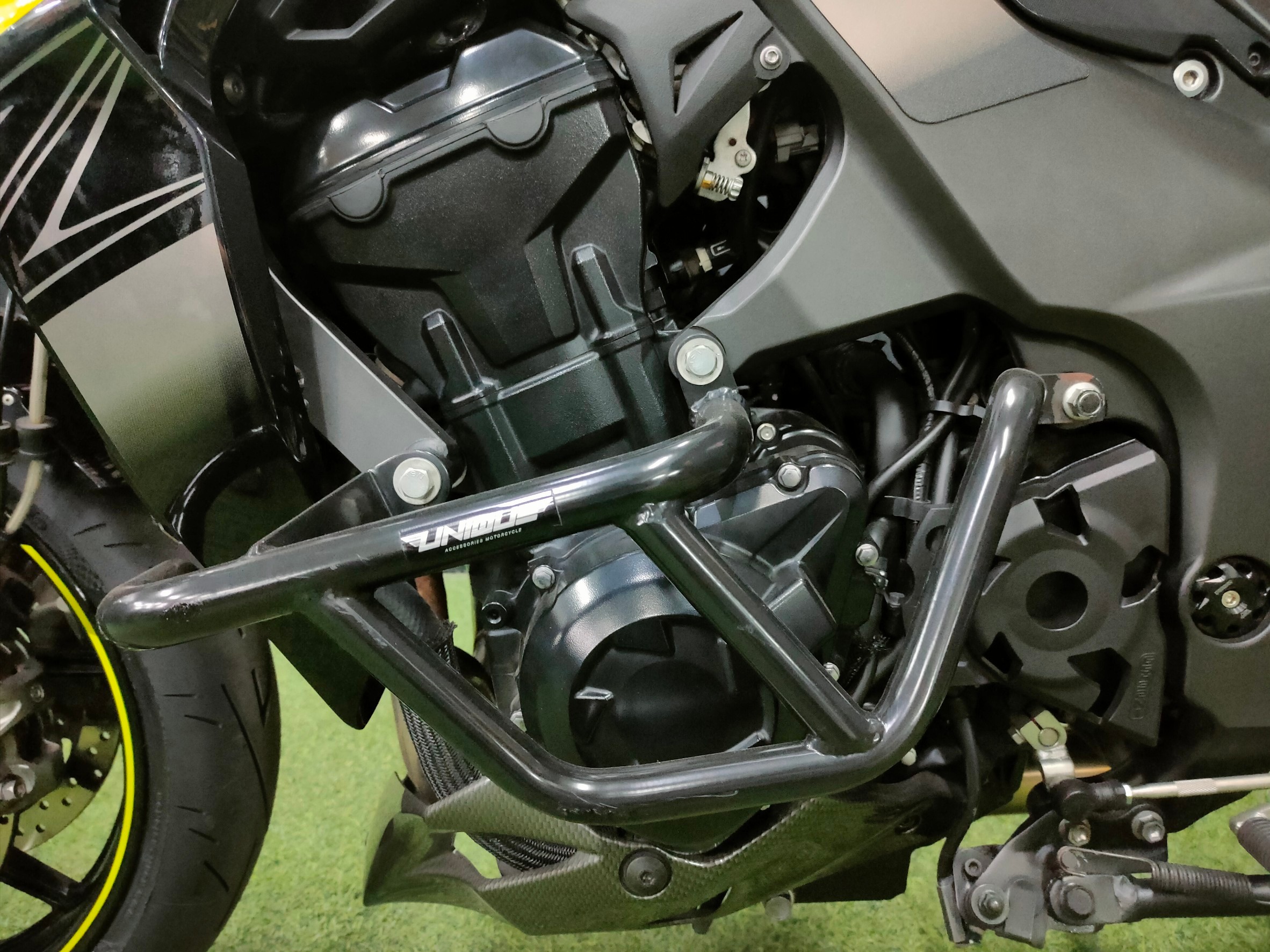 แรดพันธุ์....อ๊า 🤪 หล่อเลยคันนี้ #Z1000R ปี2018 "Optionsล้นๆรถมือเดียว"...ออกห้างร่วม7แสนเลยนะ‼️