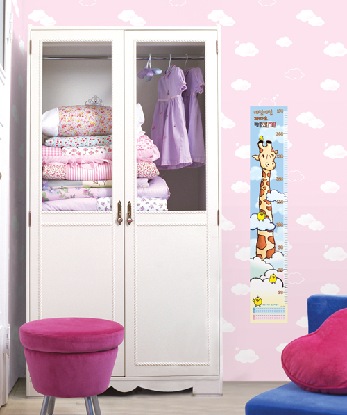 GC-01 Wall Sticker Glow Chart วอลล์สติ๊กเกอร์วัดส่วนสูงเด็ก -01 ลายยีราฟ