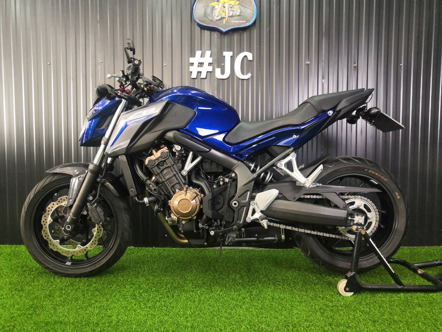 ไมล์5พัน สวยเนี๊ยบพร้อมแต่งหล่อ>>>CB650F<<<จดทะเบียนปี 2018 แต่งสวยโดนใจ💕