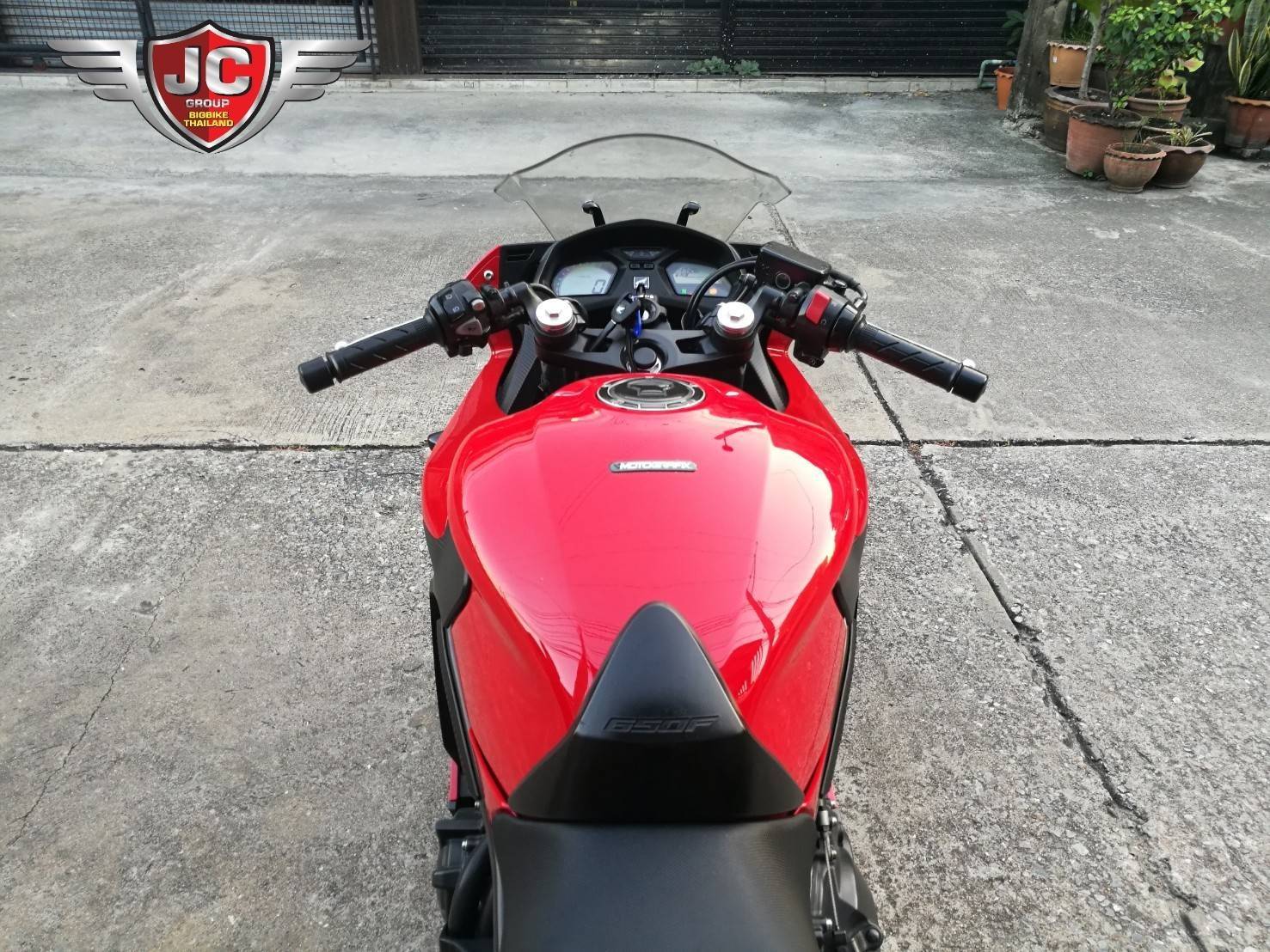 รถบ้านแท้มือเดียว เครื่องดี เดิมแน่น ไม่ล้ม ไม่ชน ไม่แปะ