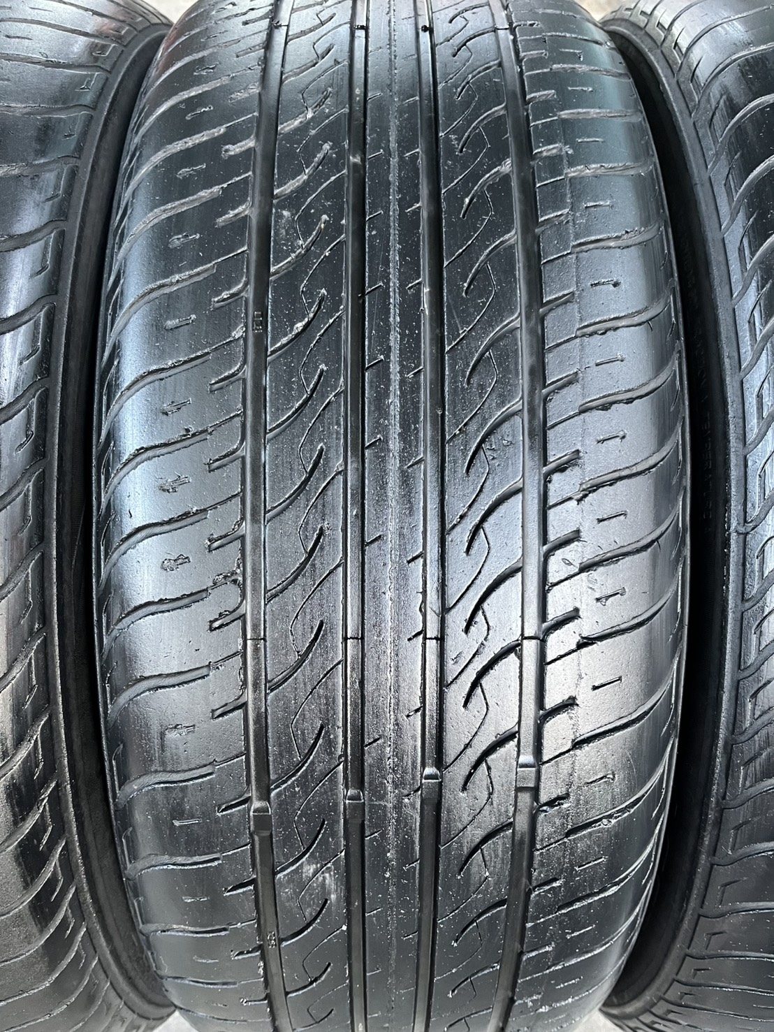 ✨ล้อแม็ก✨ISUZU X-Series ขอบ 18 เทาหน้าเงา พร้อมยาง 235-50-18 ARISUN💥ปี 22💥