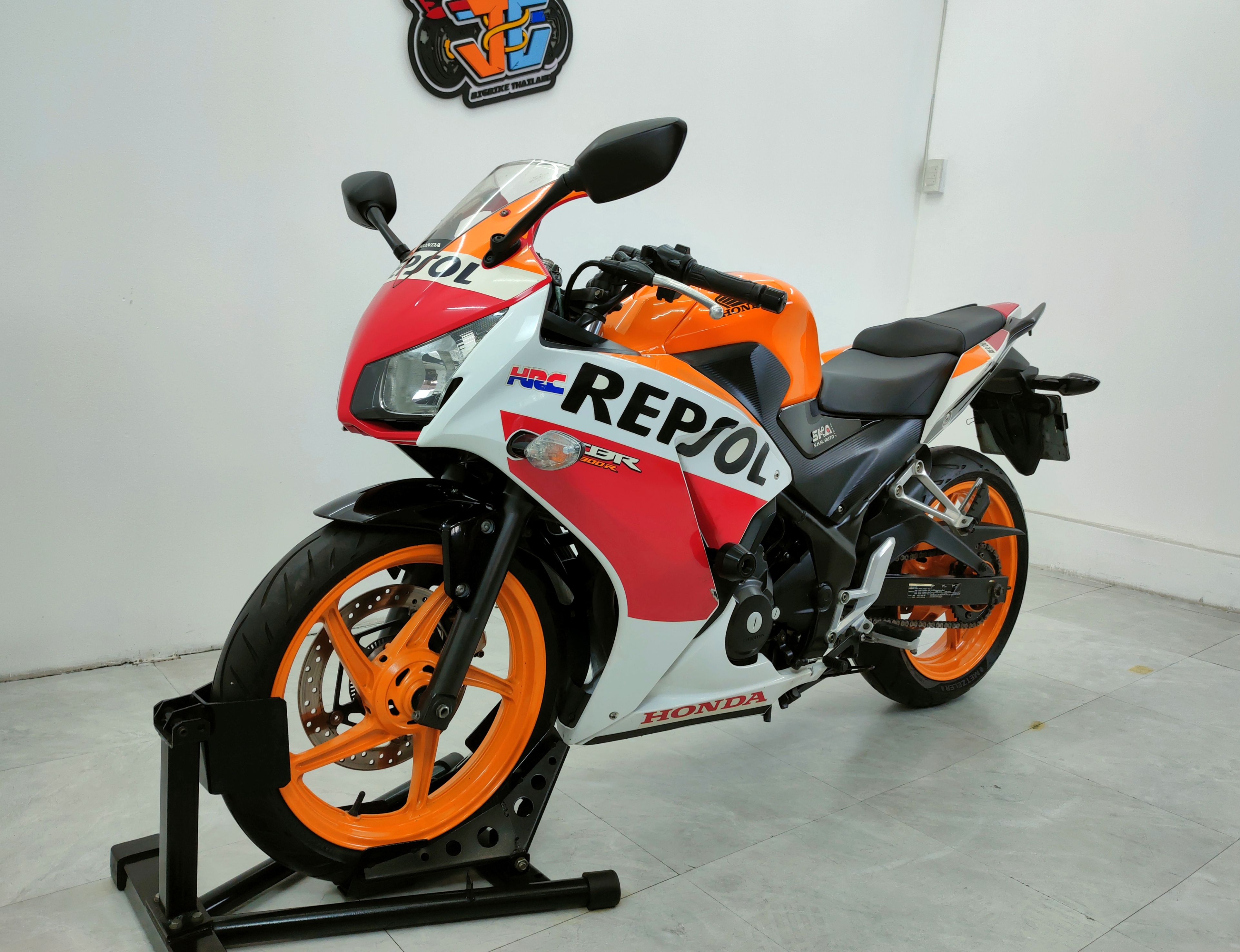 CBR300R (ABS)"รุ่นพิเศษ REPSOL" เครื่องเดิมดี ศูนย์ตรงเป๊ะ