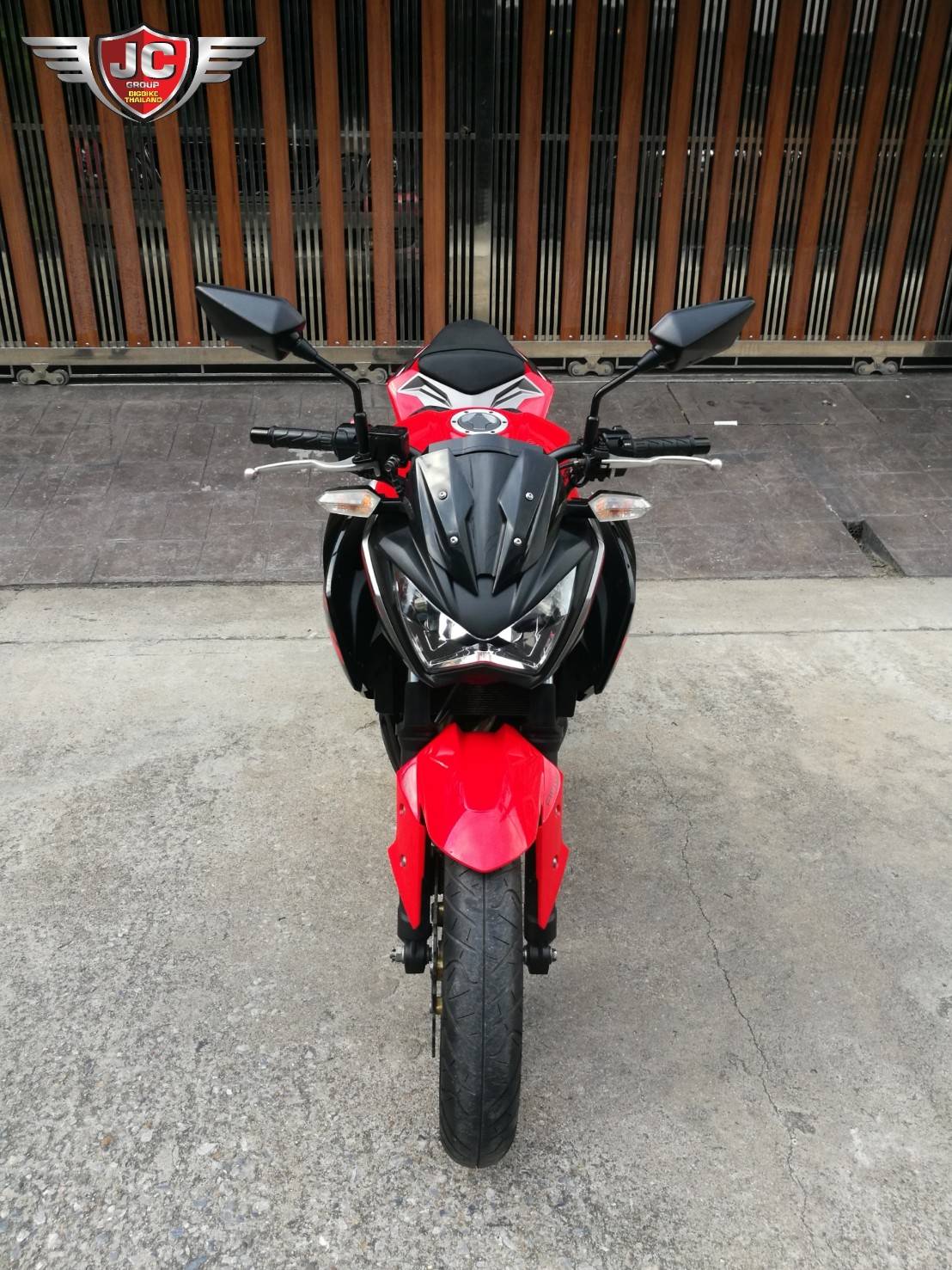 รถบ้านแท้มือเดียวไม่ประมูล ไมล์แท้หมื่นกว่าโล เครื่องดีสภาพเดิมจัด