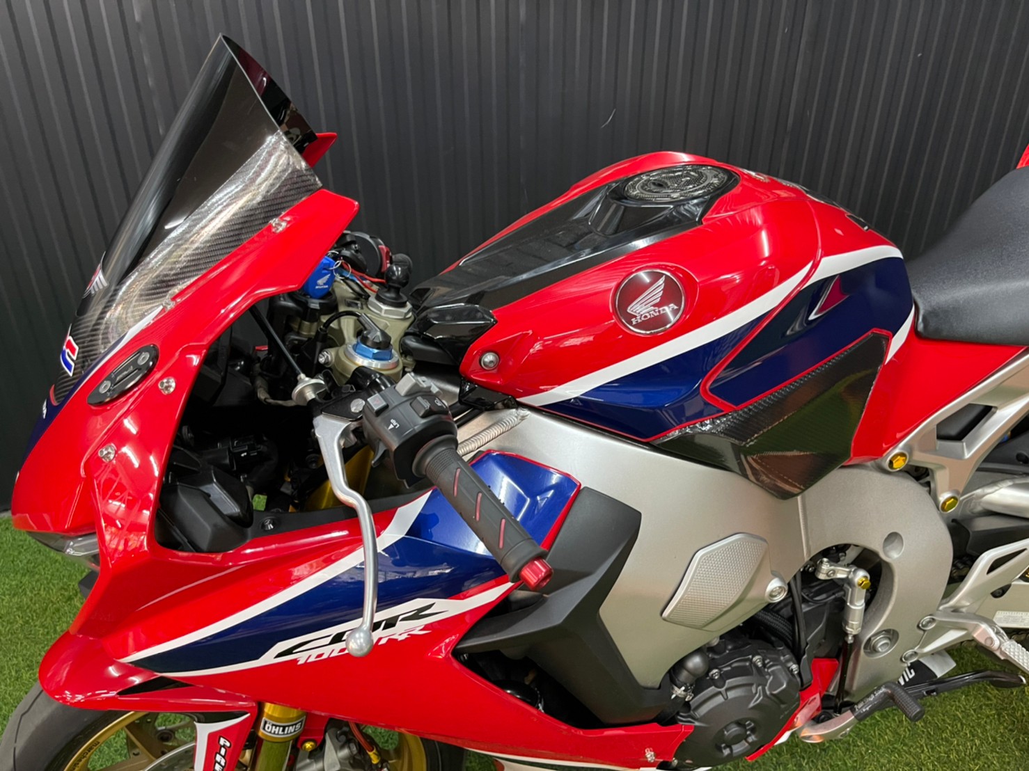 🤫 ที่สุดของบิ๊กไบท์สายพันธุ์ซุปเปอร์สปอร์ต #CBR1000rr SP จดทะเบียนปี 2018