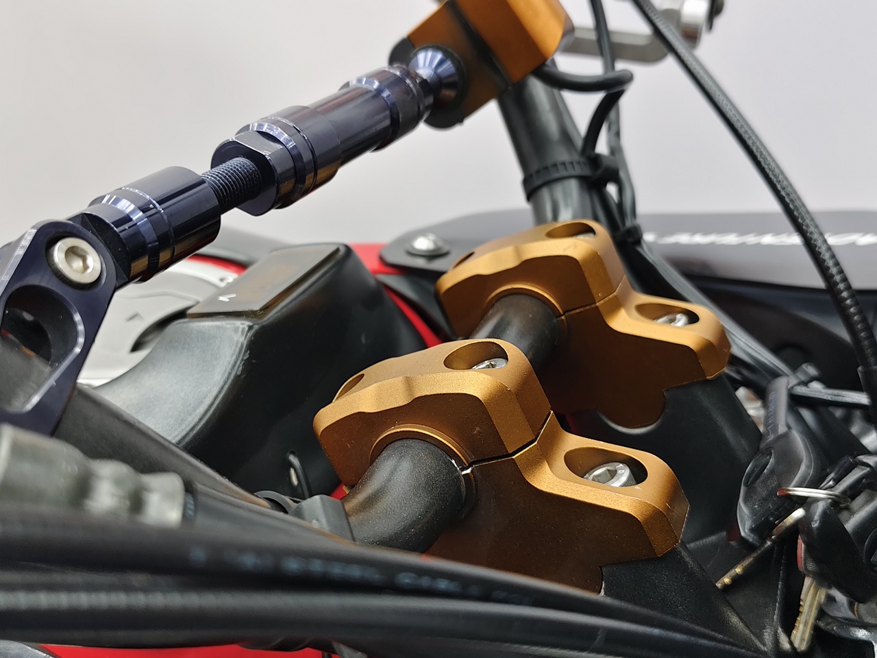 "สายทัวร์ริ่งแต่งจบงบไม่บานปลาย" HONDA CB500X ปลายปี 2015 เต็มยศพร้อมออกทริป 🏍️💨