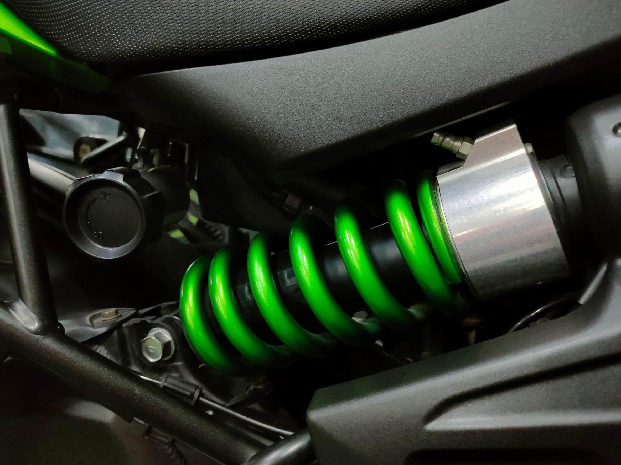 Touringค่ายเขียวมาแว้ว...คันนี้บอกเลยว่า ครบองค์‼️ KAWASAKI VERSYS650 Abs Edition จดปี 2017 "ใส่เกราะครบ รบฝถพร้อมใช้...จัดไปหน้าหนาวนี้ 😘"