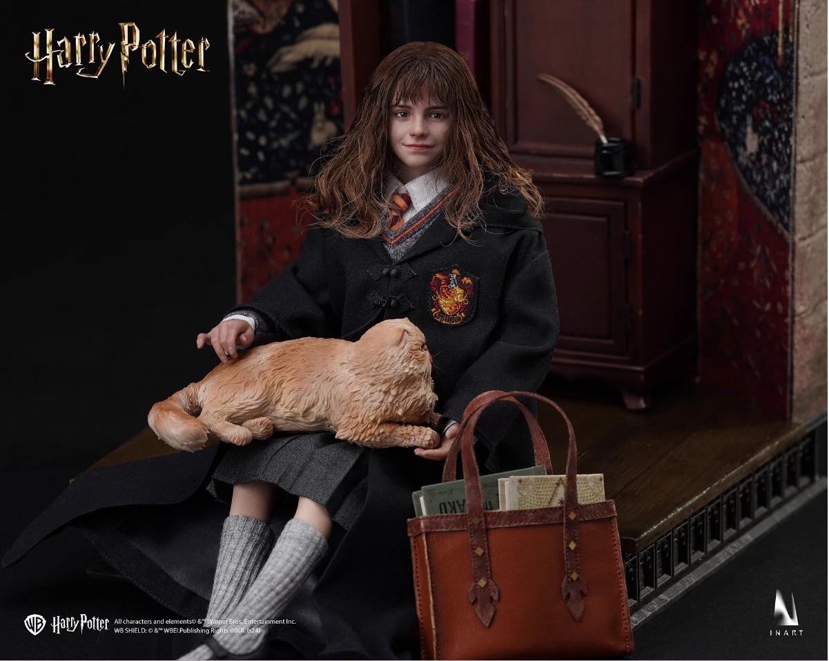 INART x Queen Studios A011D1 Harry Potter and the Philosopher’s Stone - Hermione Granger
