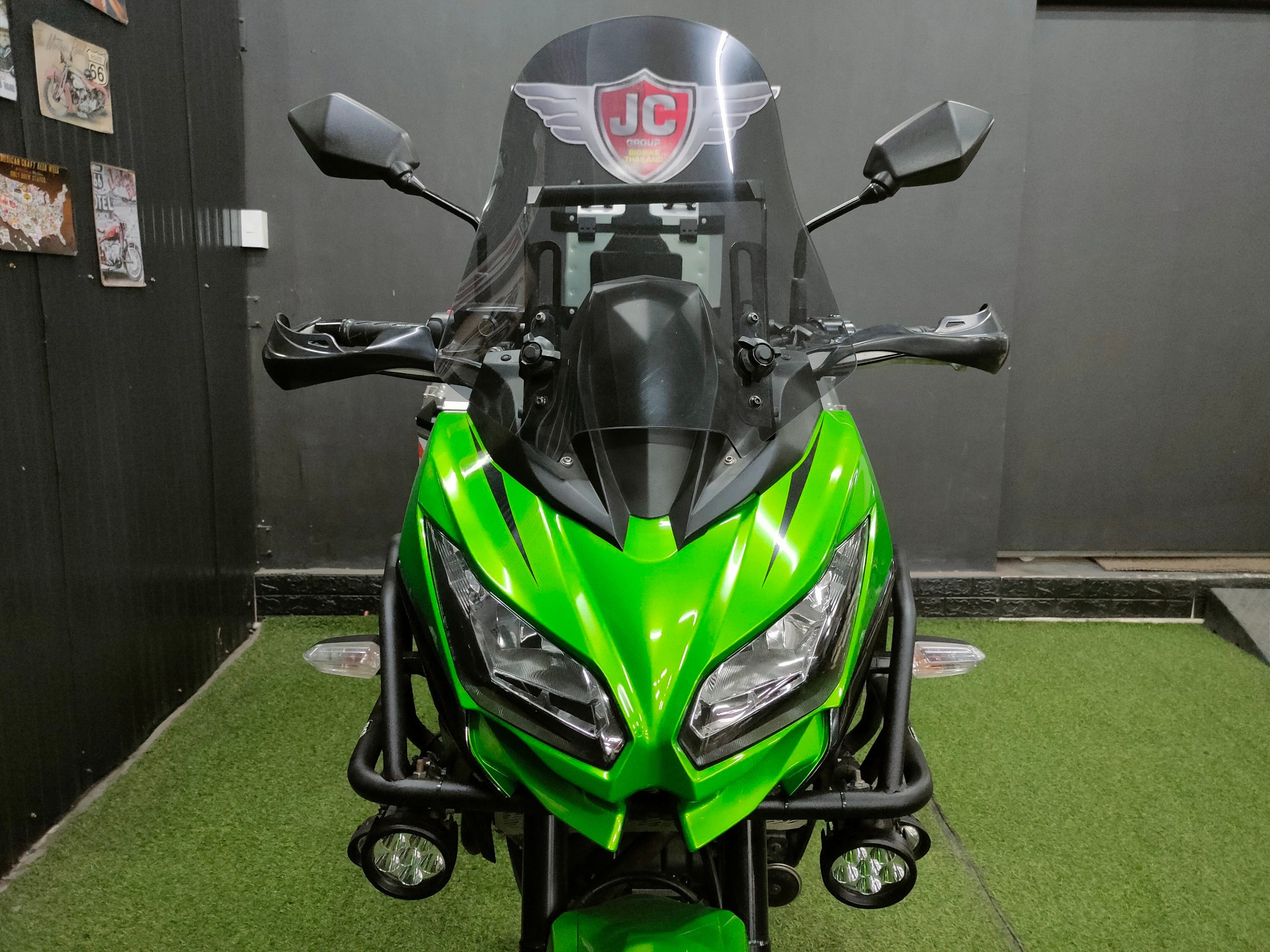 Touringค่ายเขียวมาแว้ว...คันนี้บอกเลยว่า ครบองค์‼️ KAWASAKI VERSYS650 Abs Edition จดปี 2017 "ใส่เกราะครบ รบฝถพร้อมใช้...จัดไปหน้าหนาวนี้ 😘"