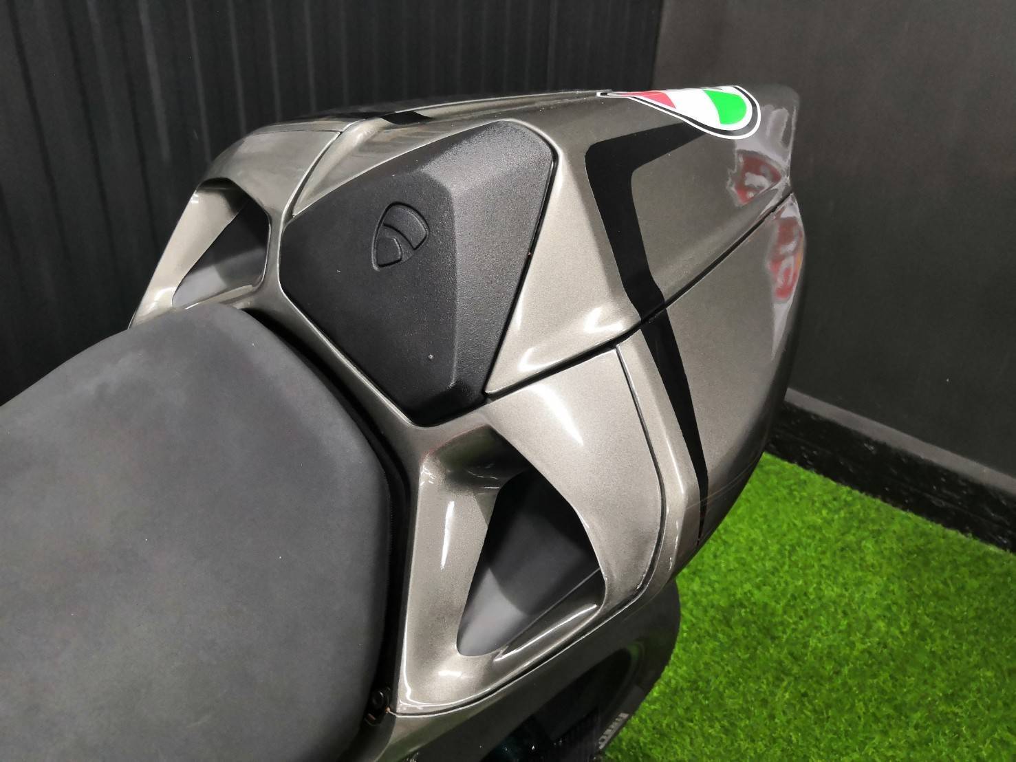 💢มาอีกแล้วโปรดีฟรี 🌟 ออกรถ ⭕️ บาท‼️สุดหล่อราคาเร้าๆ >>>DUCATI PANIGALE899 <<< จดทะเบียนปี2015